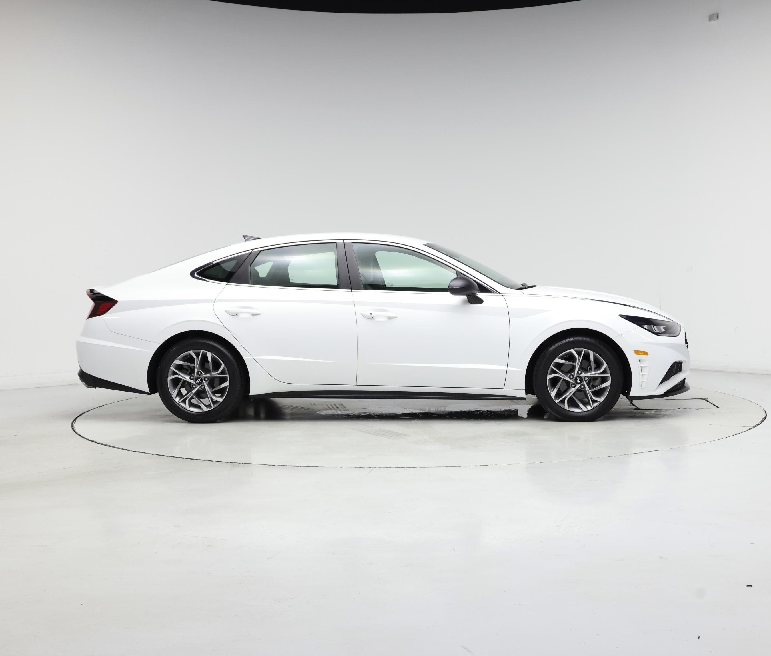 Thumbnail: 2023 Hyundai Sonata - 7