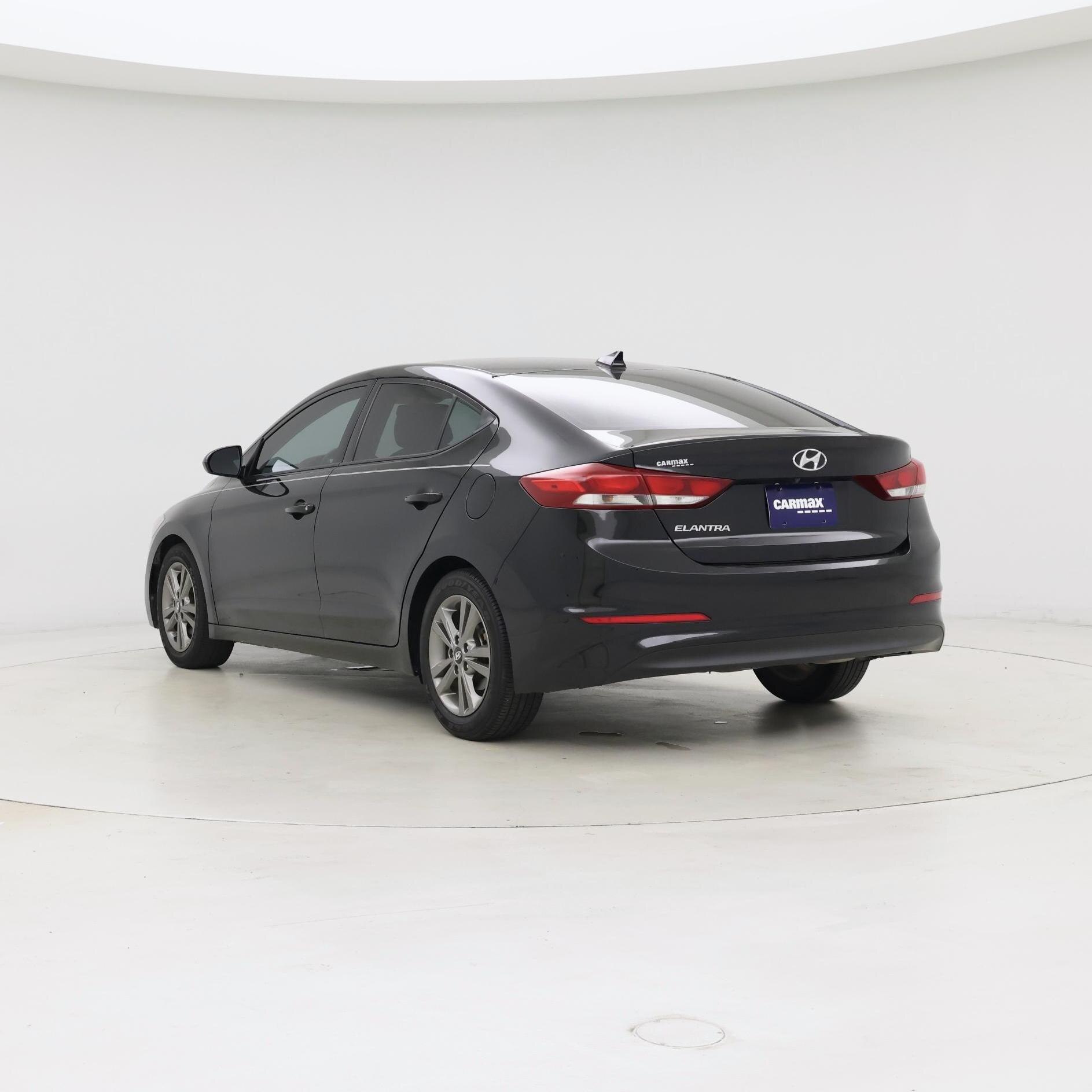 Thumbnail: 2018 Hyundai Elantra - 2