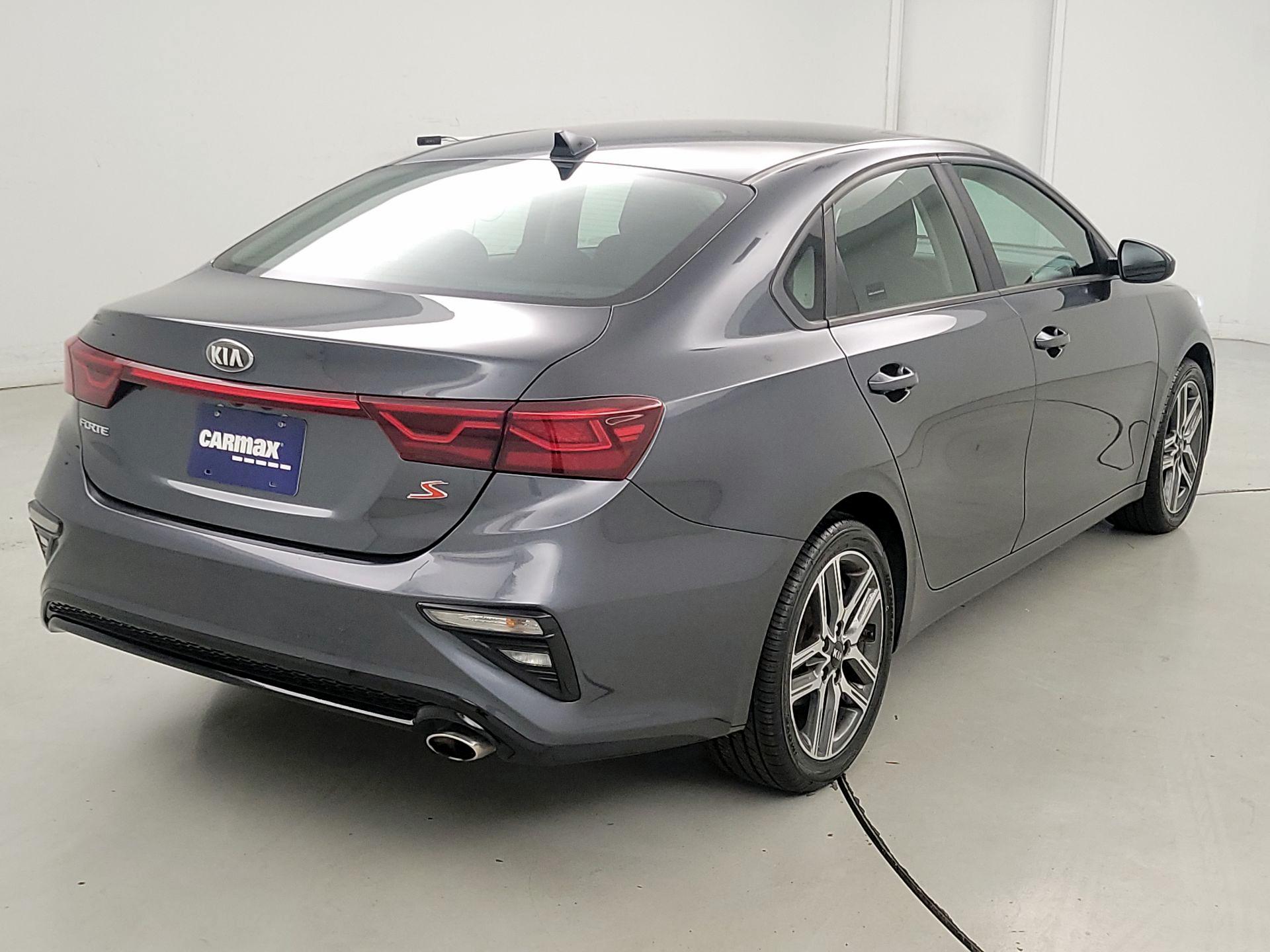 Thumbnail: 2019 Kia Forte - 5
