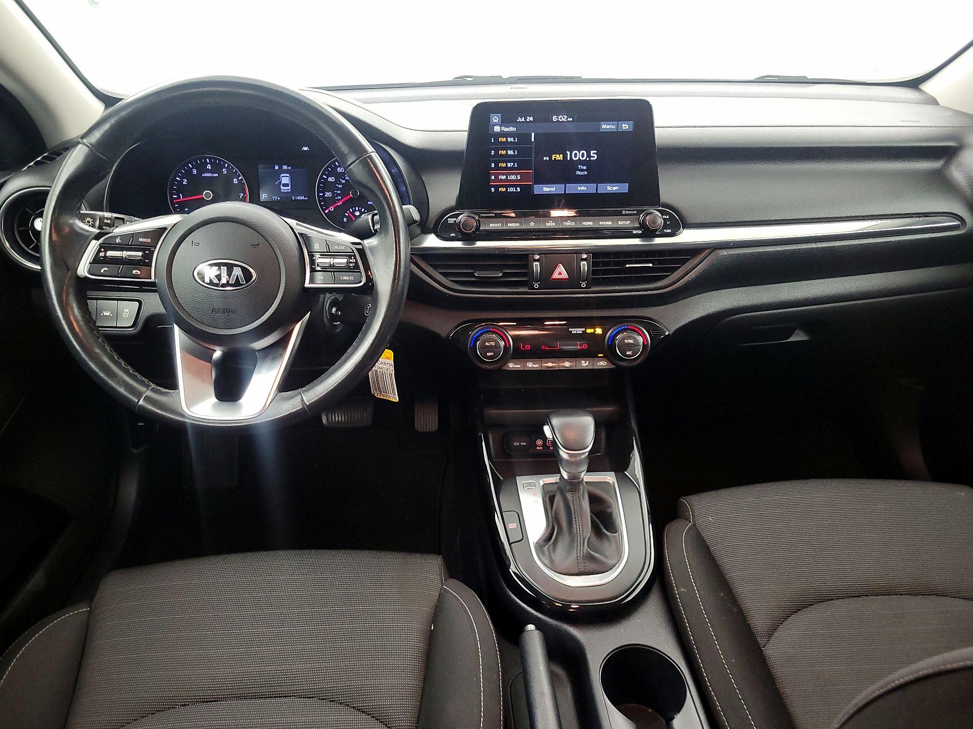Thumbnail: 2019 Kia Forte - 8