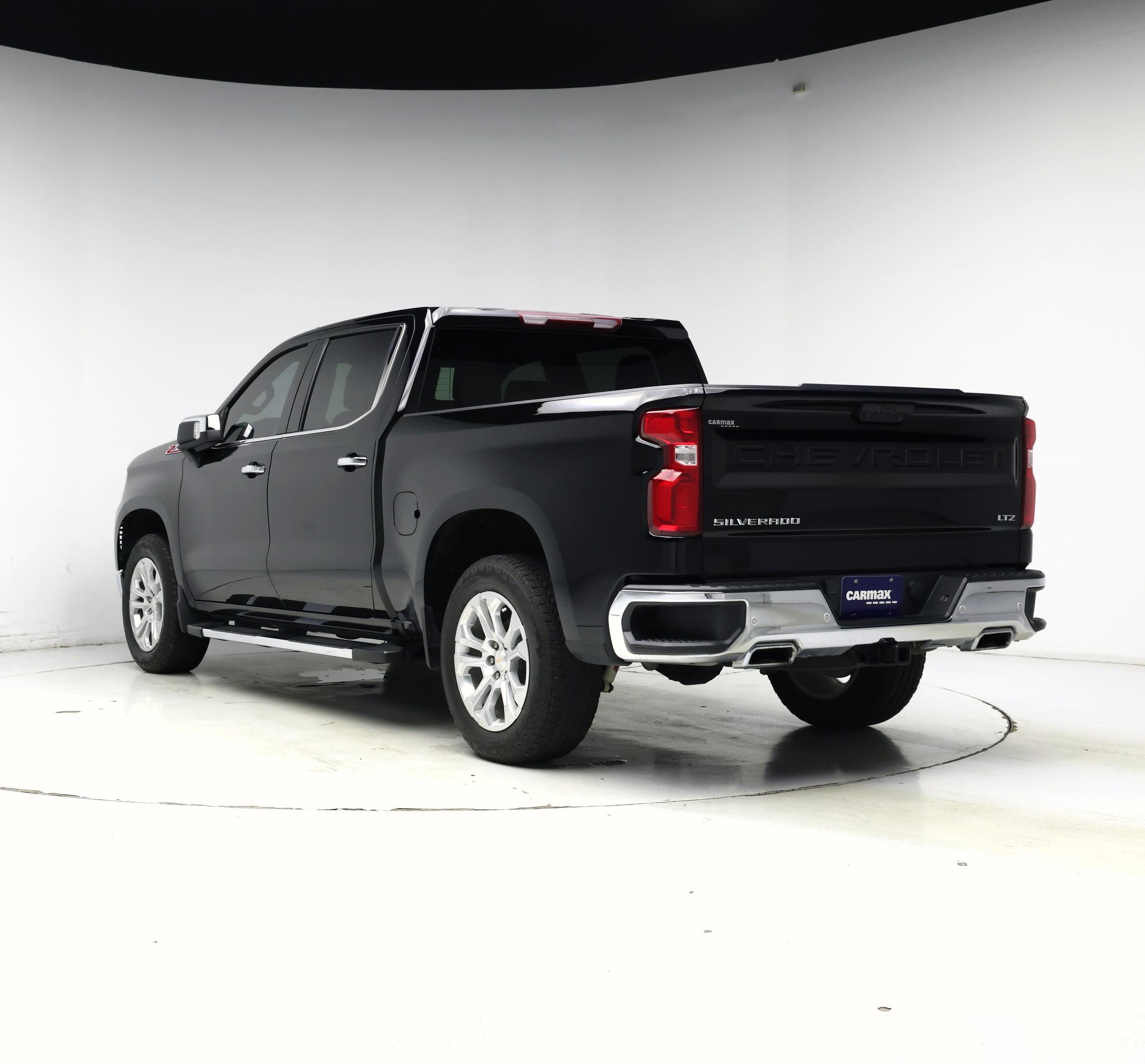 Thumbnail: 2024 Chevrolet Silverado 1500 - 2
