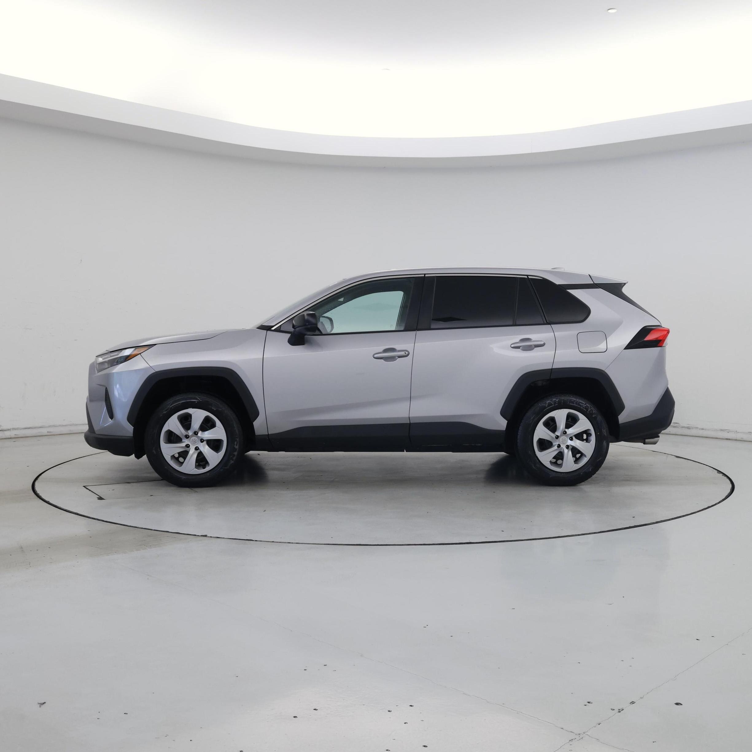 Thumbnail: 2023 Toyota RAV4 - 3