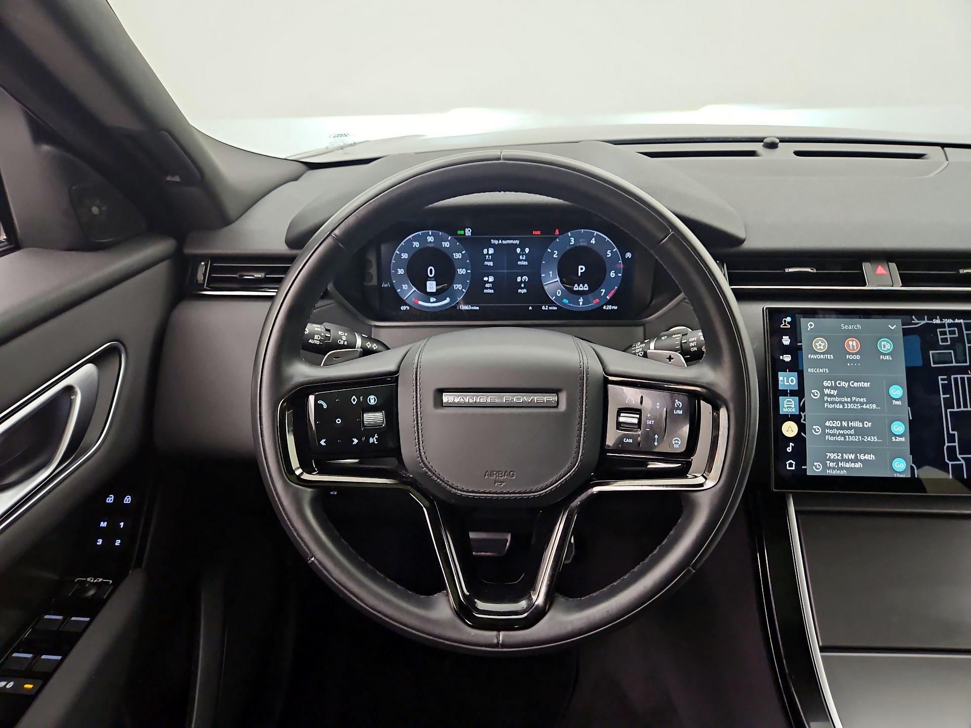Thumbnail: 2025 Land Rover Range Rover Velar - 10