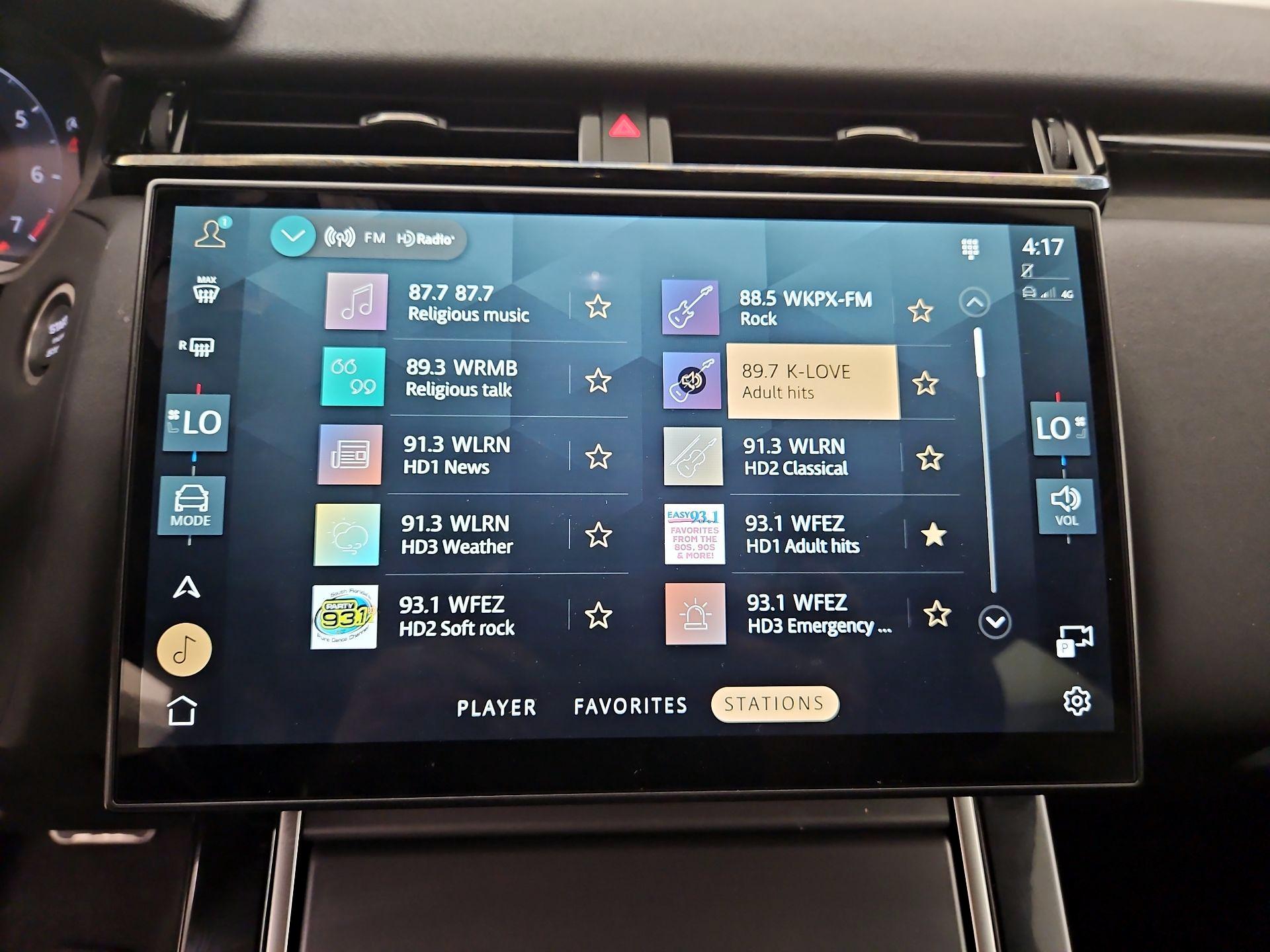 Thumbnail: 2025 Land Rover Range Rover Velar - 16
