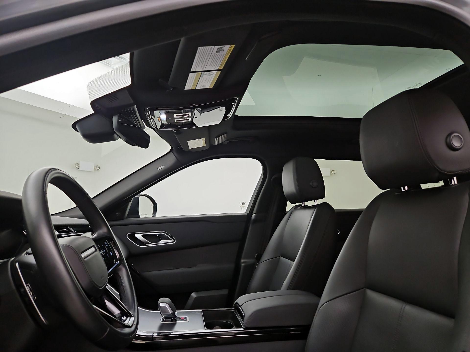 Thumbnail: 2025 Land Rover Range Rover Velar - 20