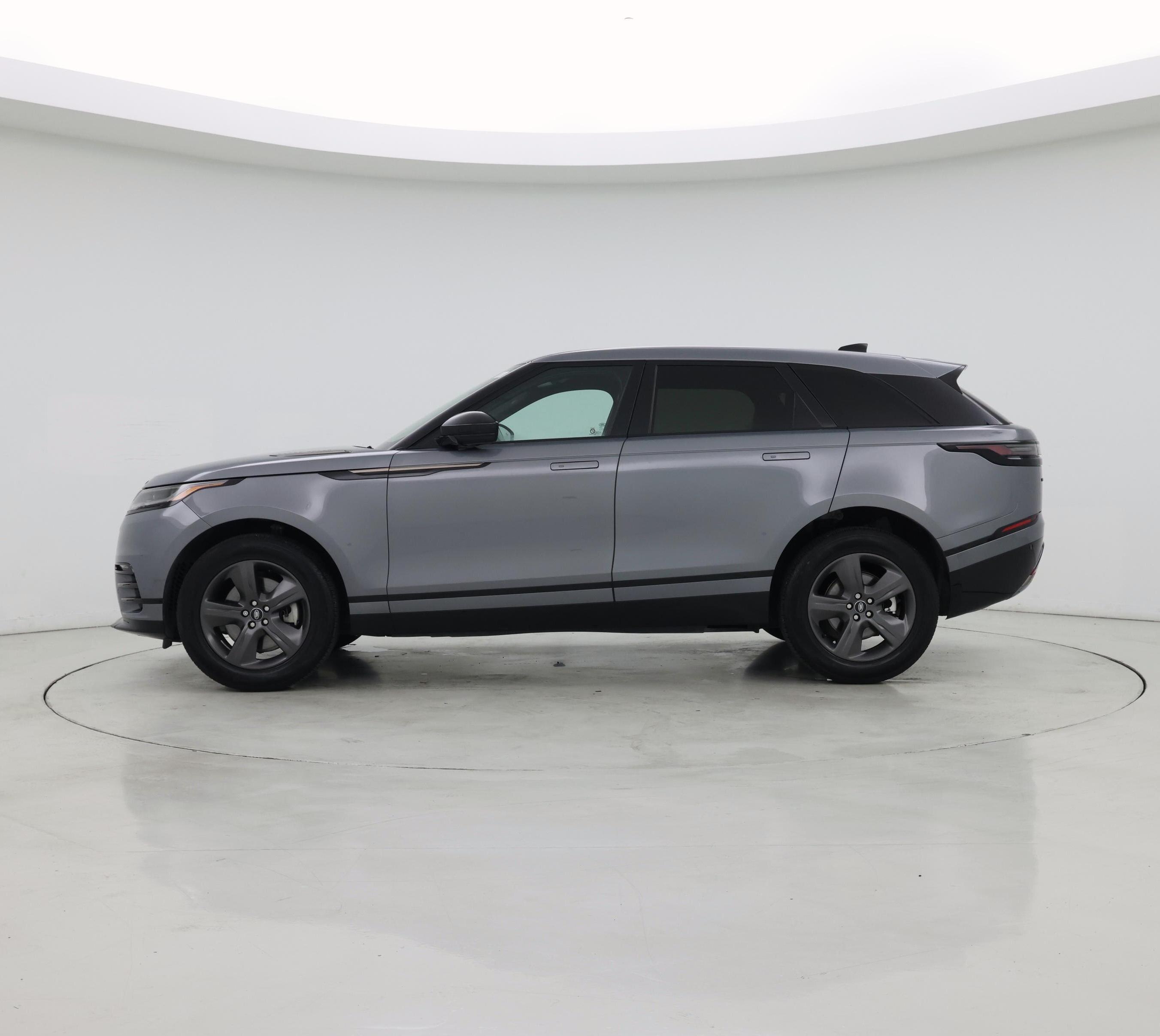 Thumbnail: 2025 Land Rover Range Rover Velar - 3