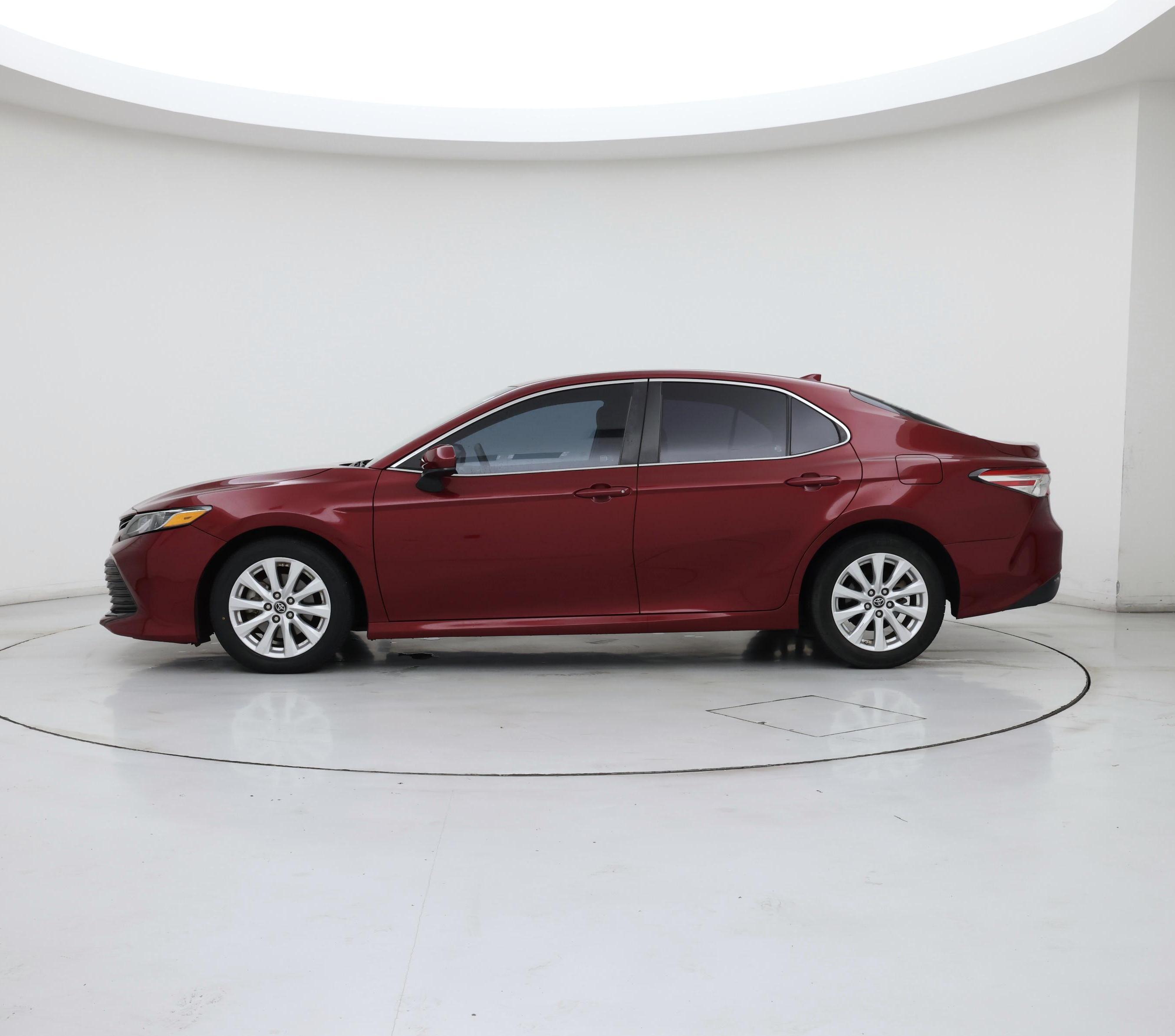 Thumbnail: 2019 Toyota Camry - 3