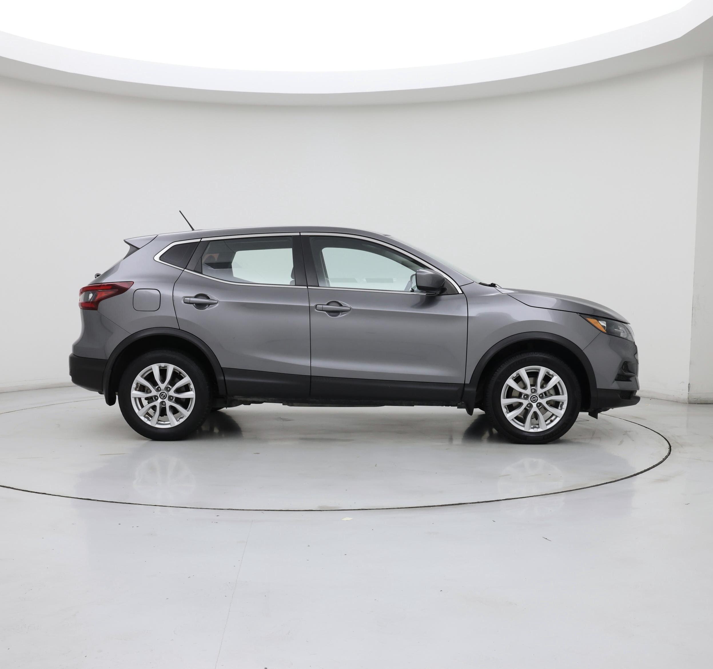 Thumbnail: 2021 Nissan Rogue Sport - 7