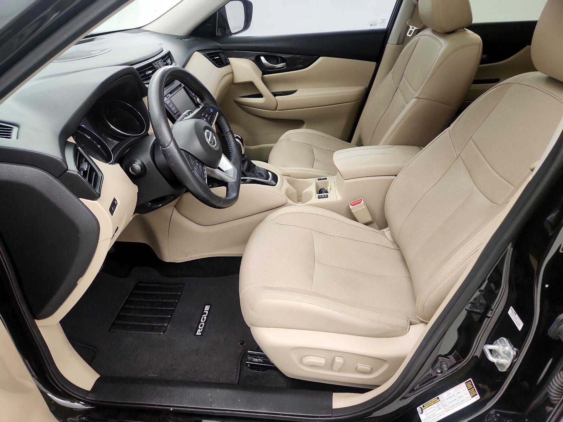 Thumbnail: 2019 Nissan Rogue - 11