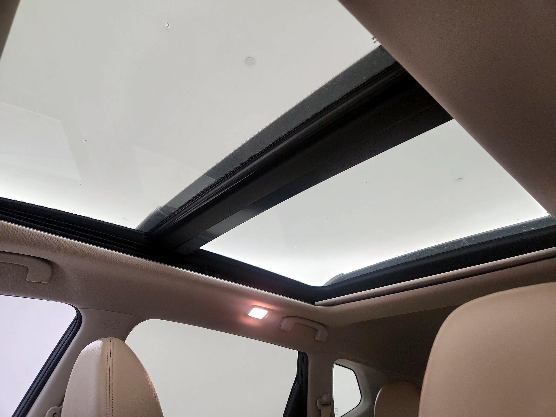 Thumbnail: 2019 Nissan Rogue - 19