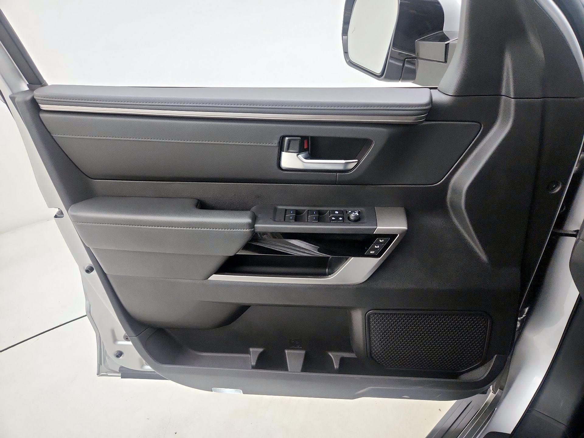 Thumbnail: 2023 Toyota Sequoia - 12