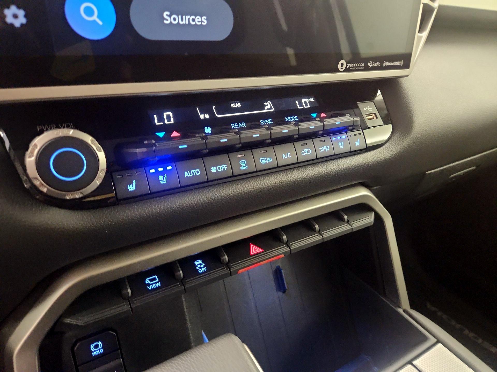 Thumbnail: 2023 Toyota Sequoia - 16