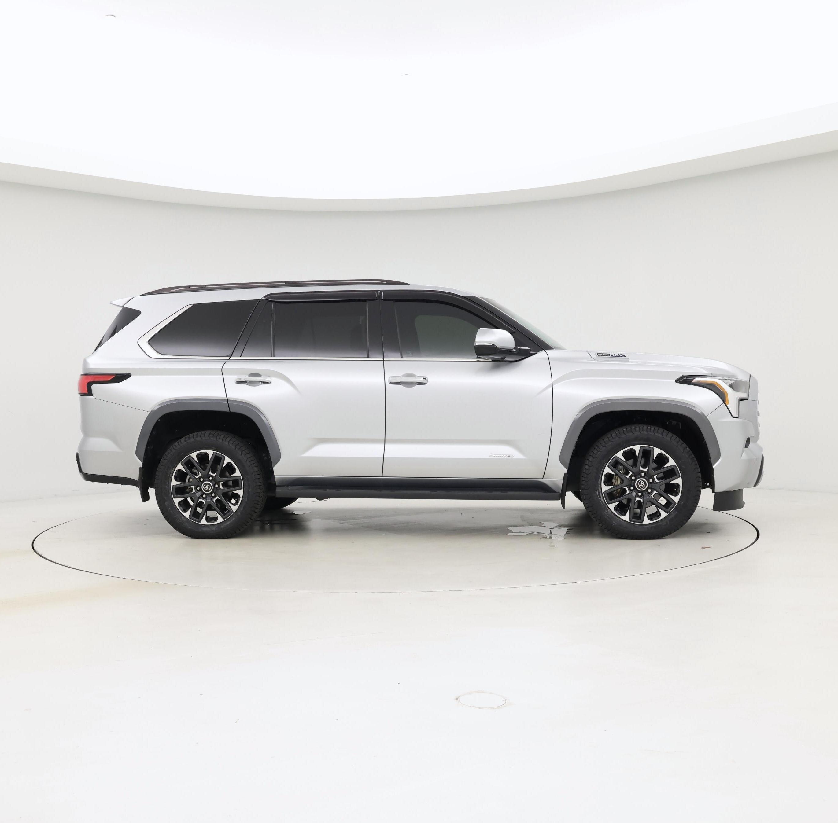 Thumbnail: 2023 Toyota Sequoia - 7