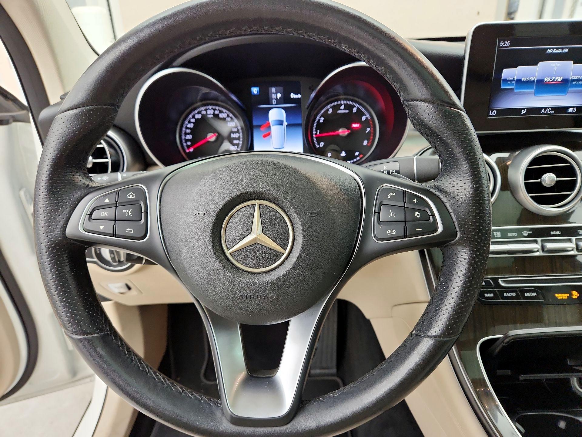 Thumbnail: 2019 Mercedes-Benz GLC - 10