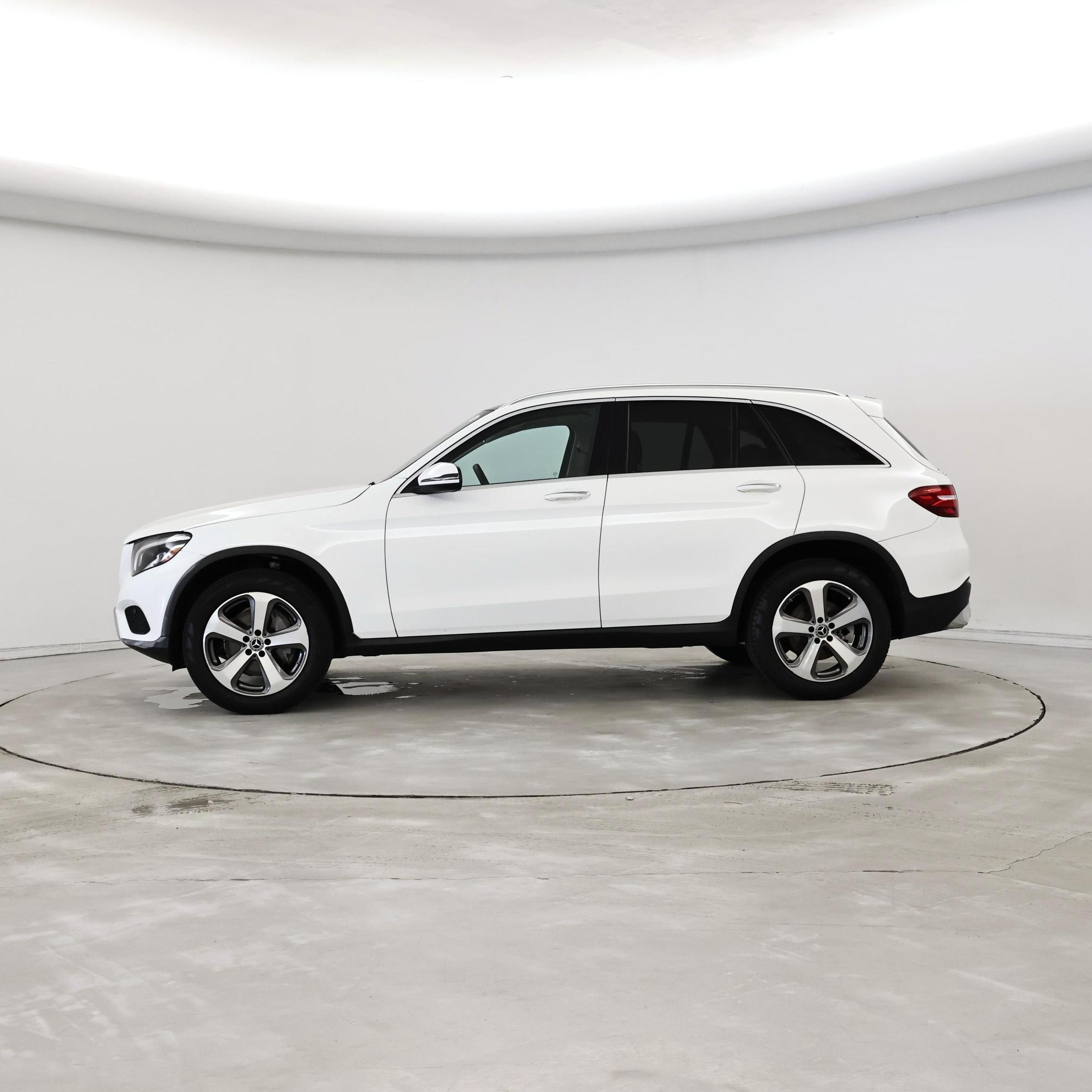 Thumbnail: 2019 Mercedes-Benz GLC - 3