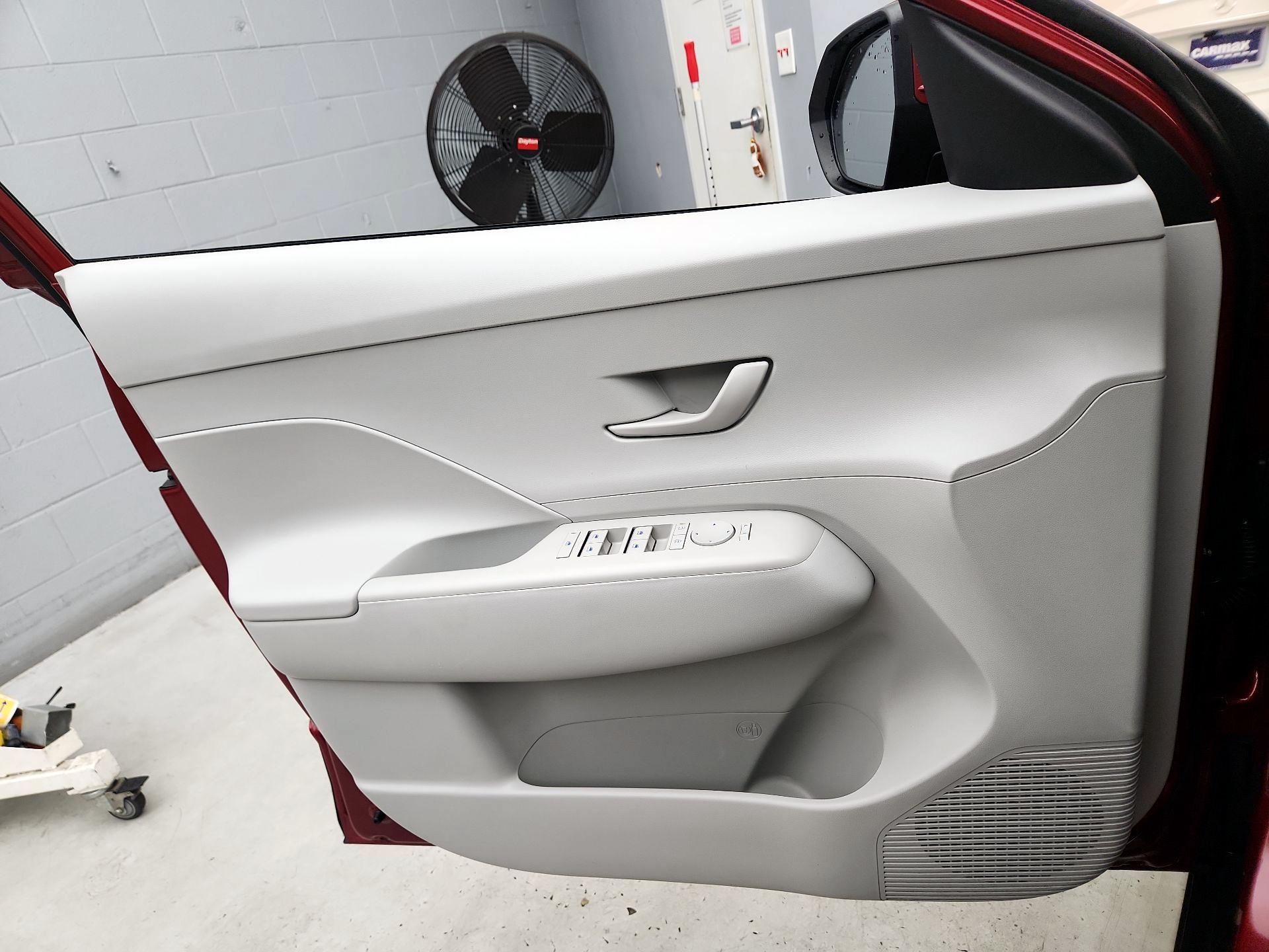 Thumbnail: 2024 Hyundai Kona - 12