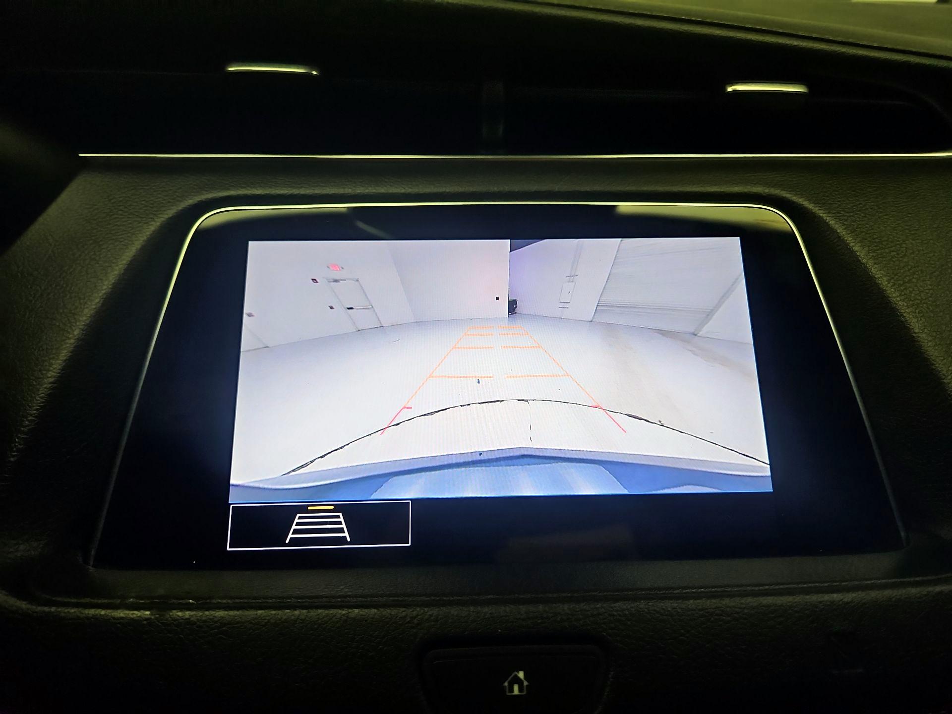 Thumbnail: 2020 Cadillac XT4 - 14