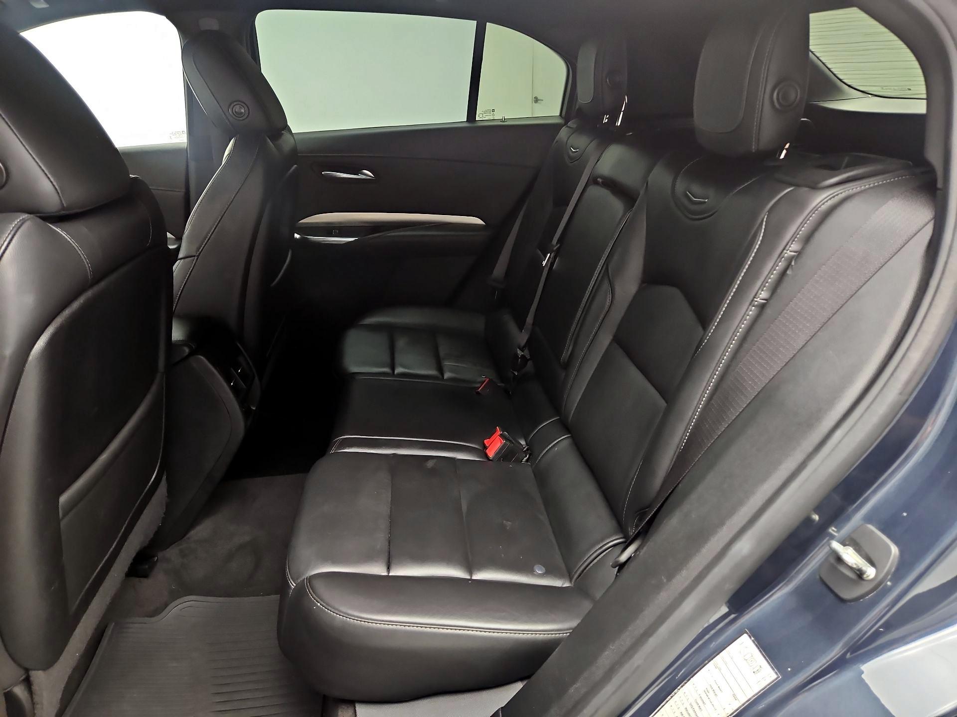 Thumbnail: 2020 Cadillac XT4 - 20