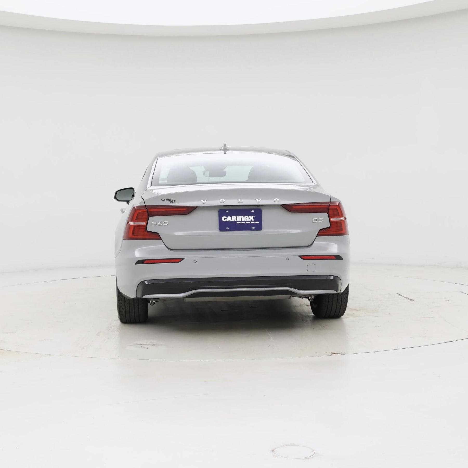 Thumbnail: 2025 Volvo S60 - 6