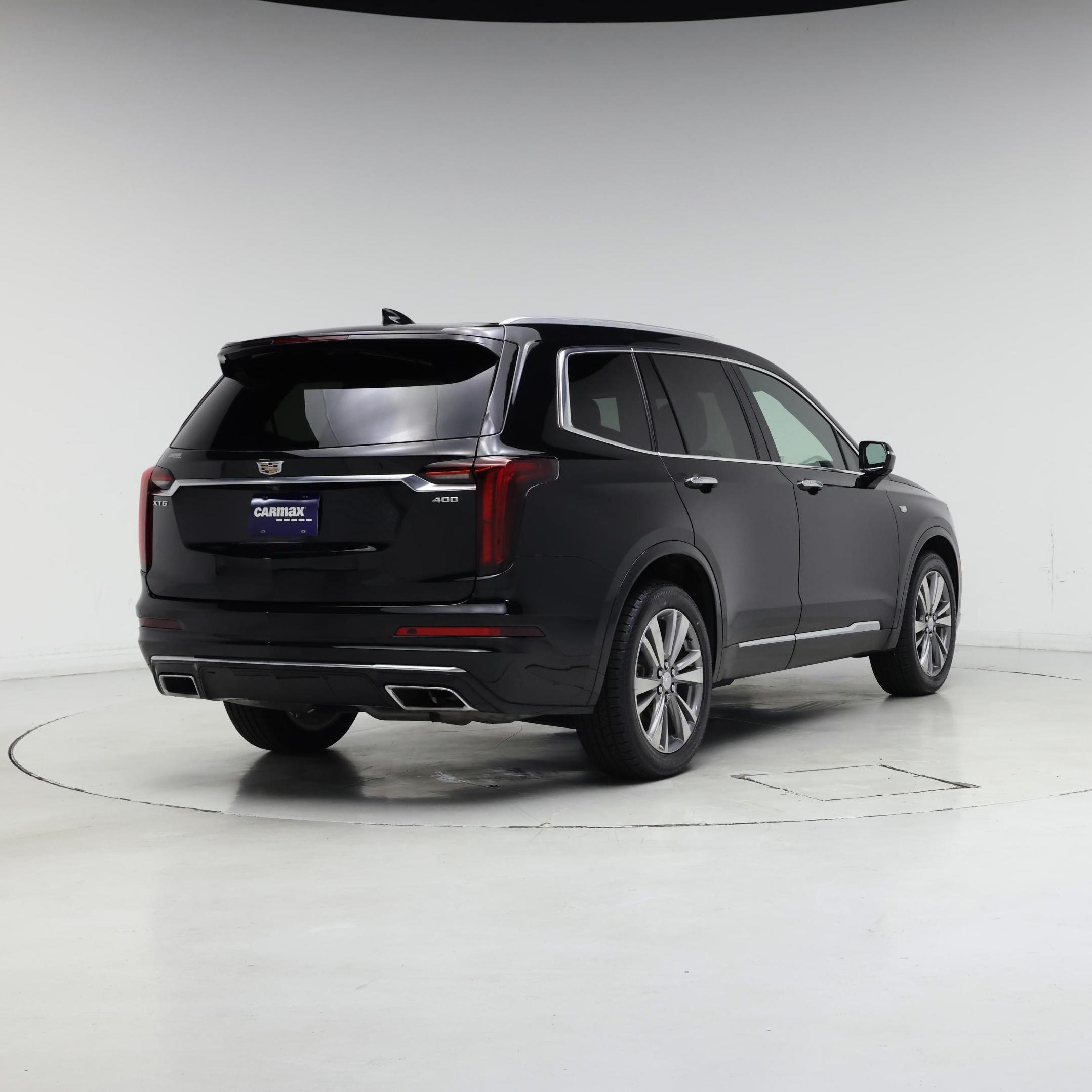 Thumbnail: 2022 Cadillac XT6 - 8