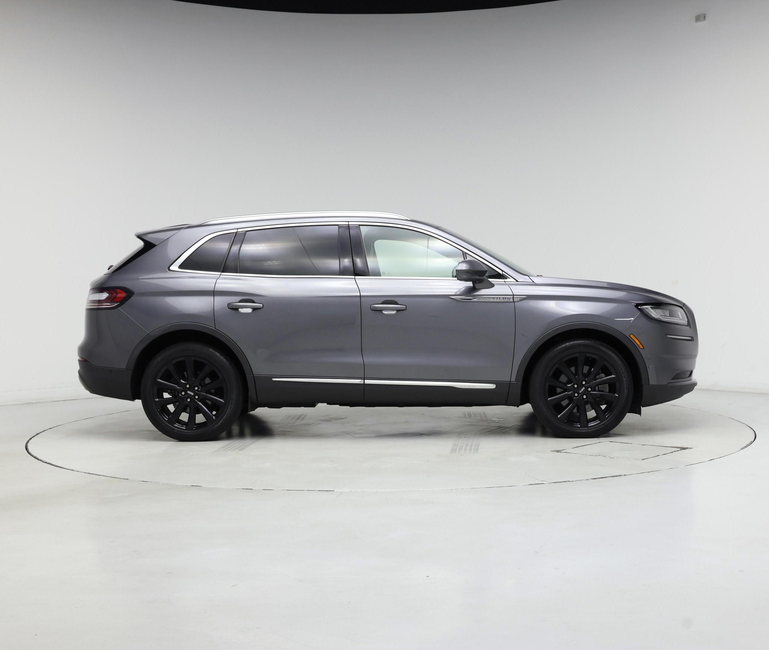 Thumbnail: 2022 Lincoln Nautilus - 7