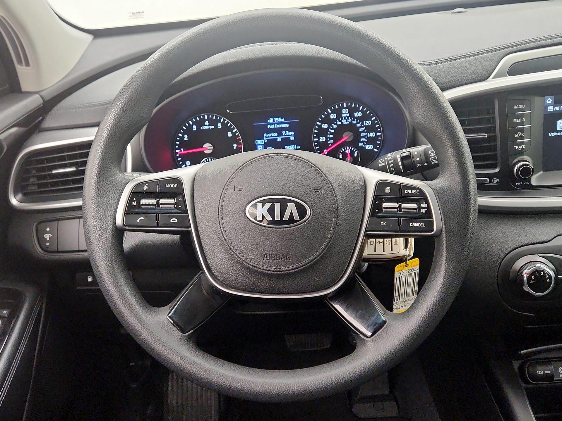 Thumbnail: 2020 Kia Sorento - 10