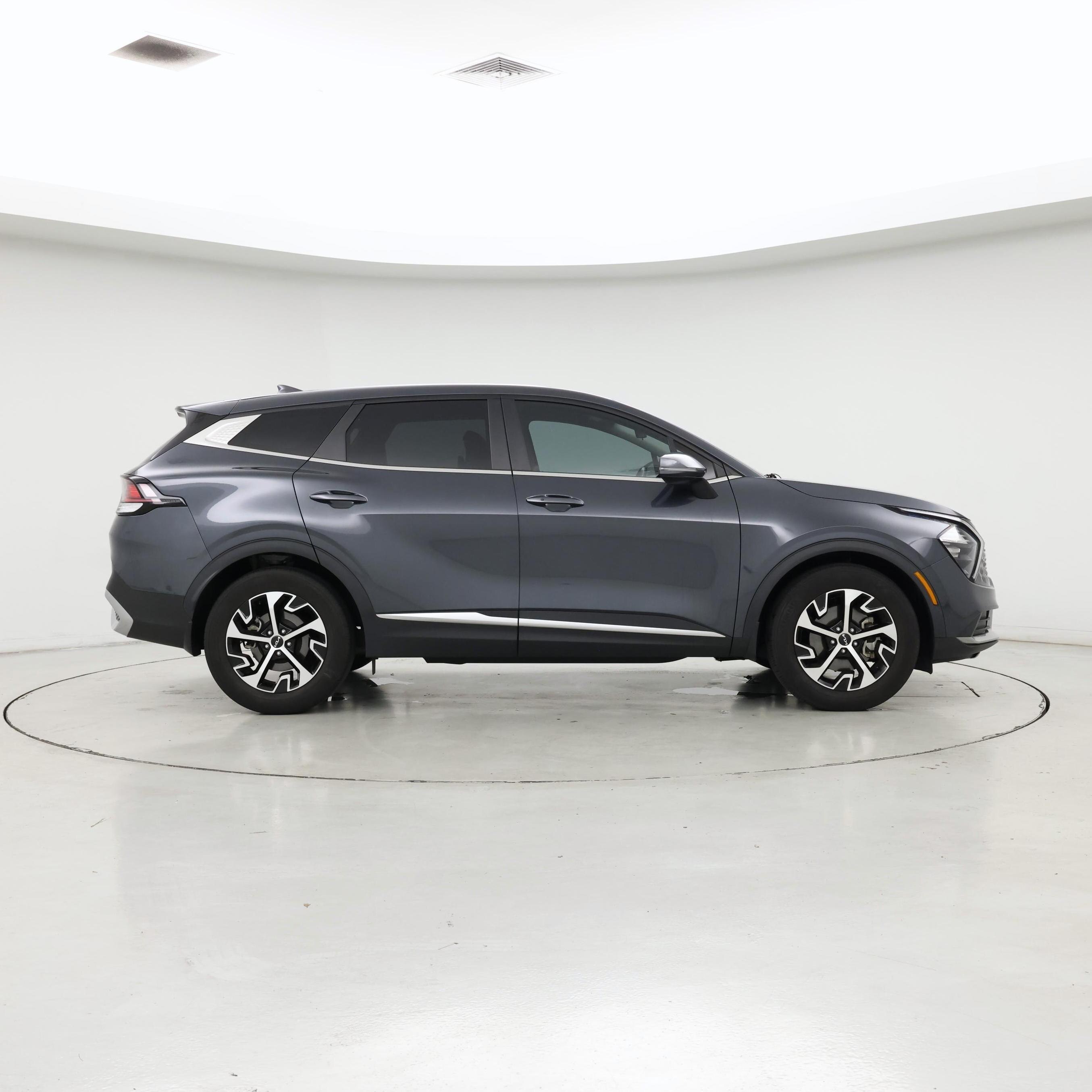 Thumbnail: 2023 Kia Sportage - 7