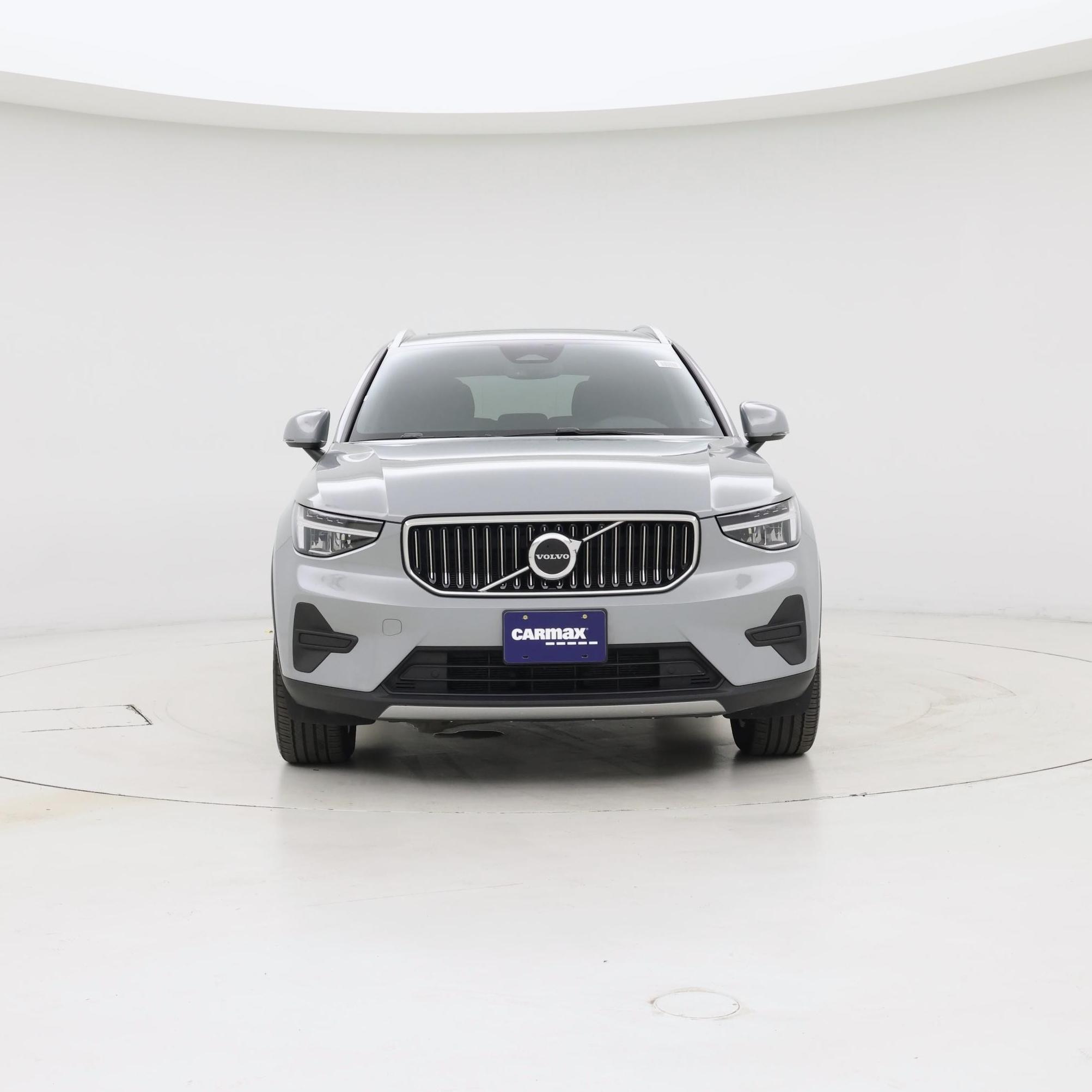 Thumbnail: 2025 Volvo XC40 - 5