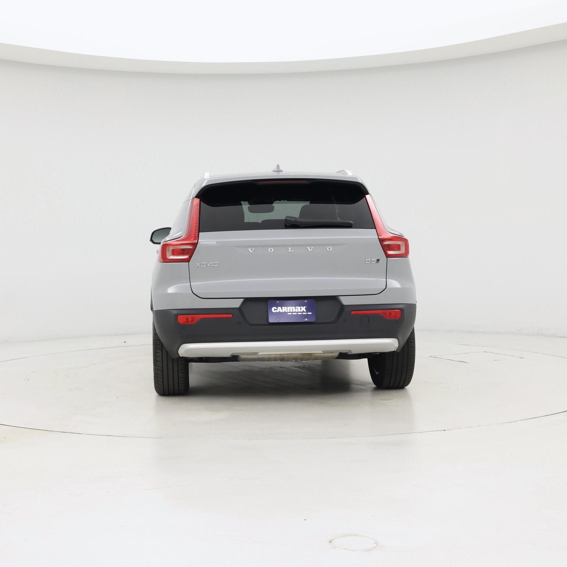 Thumbnail: 2025 Volvo XC40 - 6