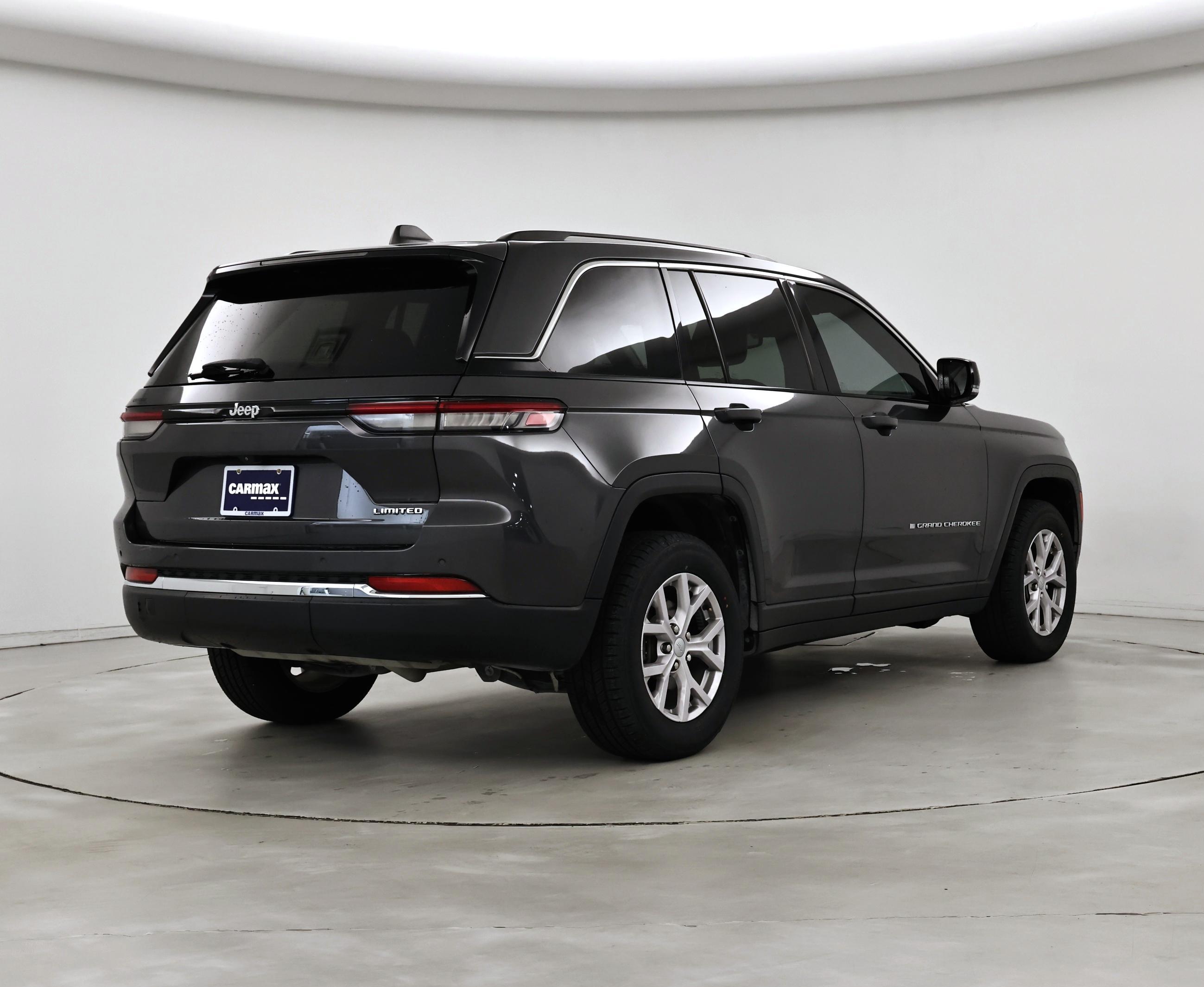 Thumbnail: 2022 Jeep Grand Cherokee - 8