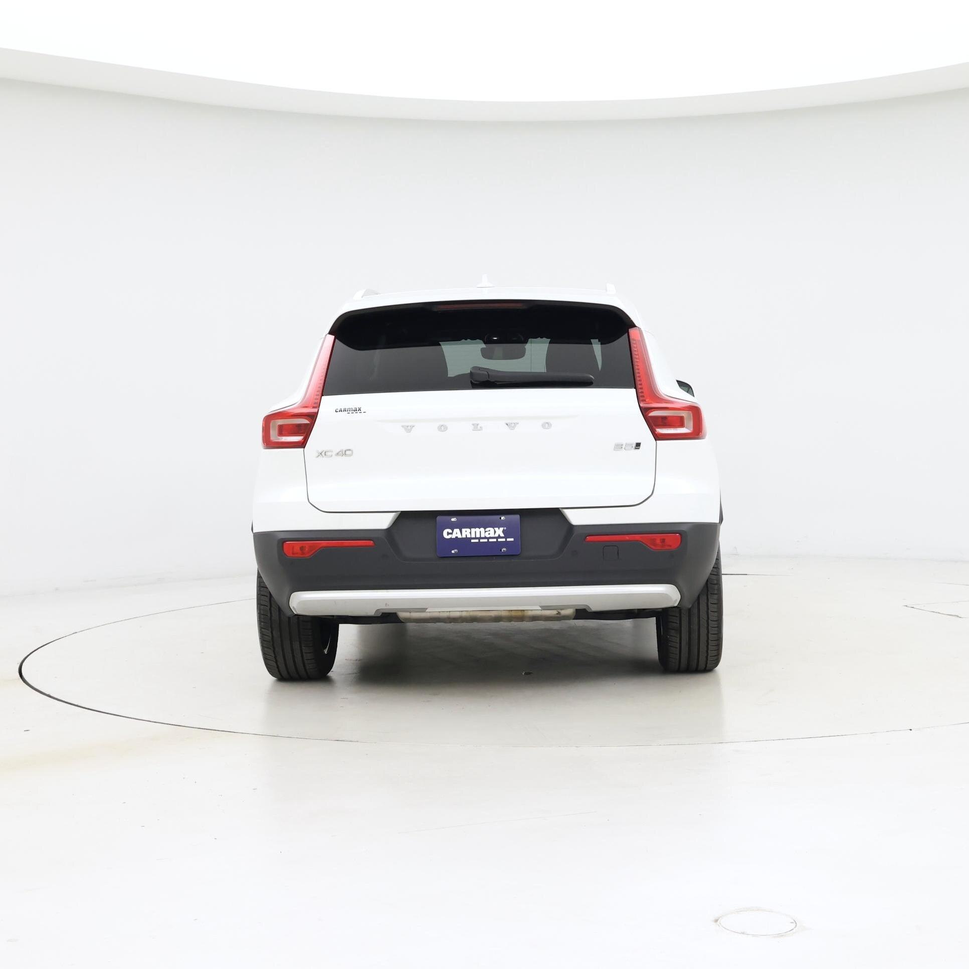 Thumbnail: 2025 Volvo XC40 - 6