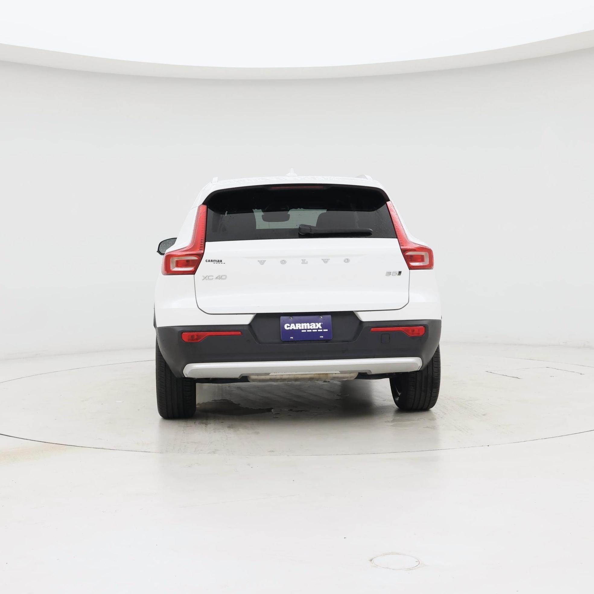 Thumbnail: 2025 Volvo XC40 - 6