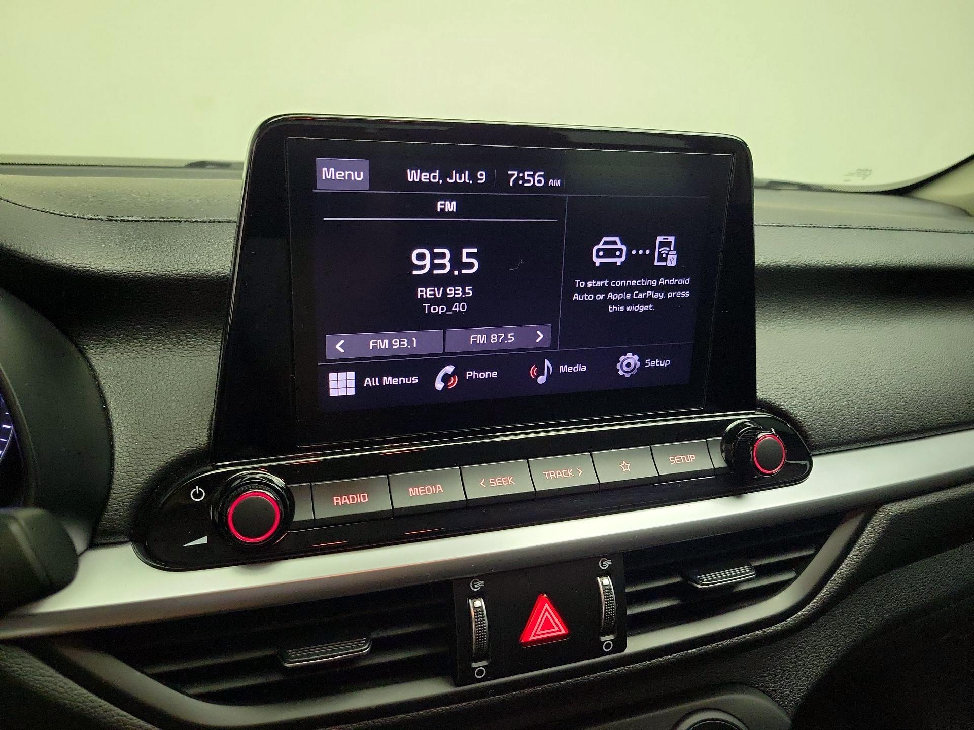 Thumbnail: 2023 Kia Forte - 14