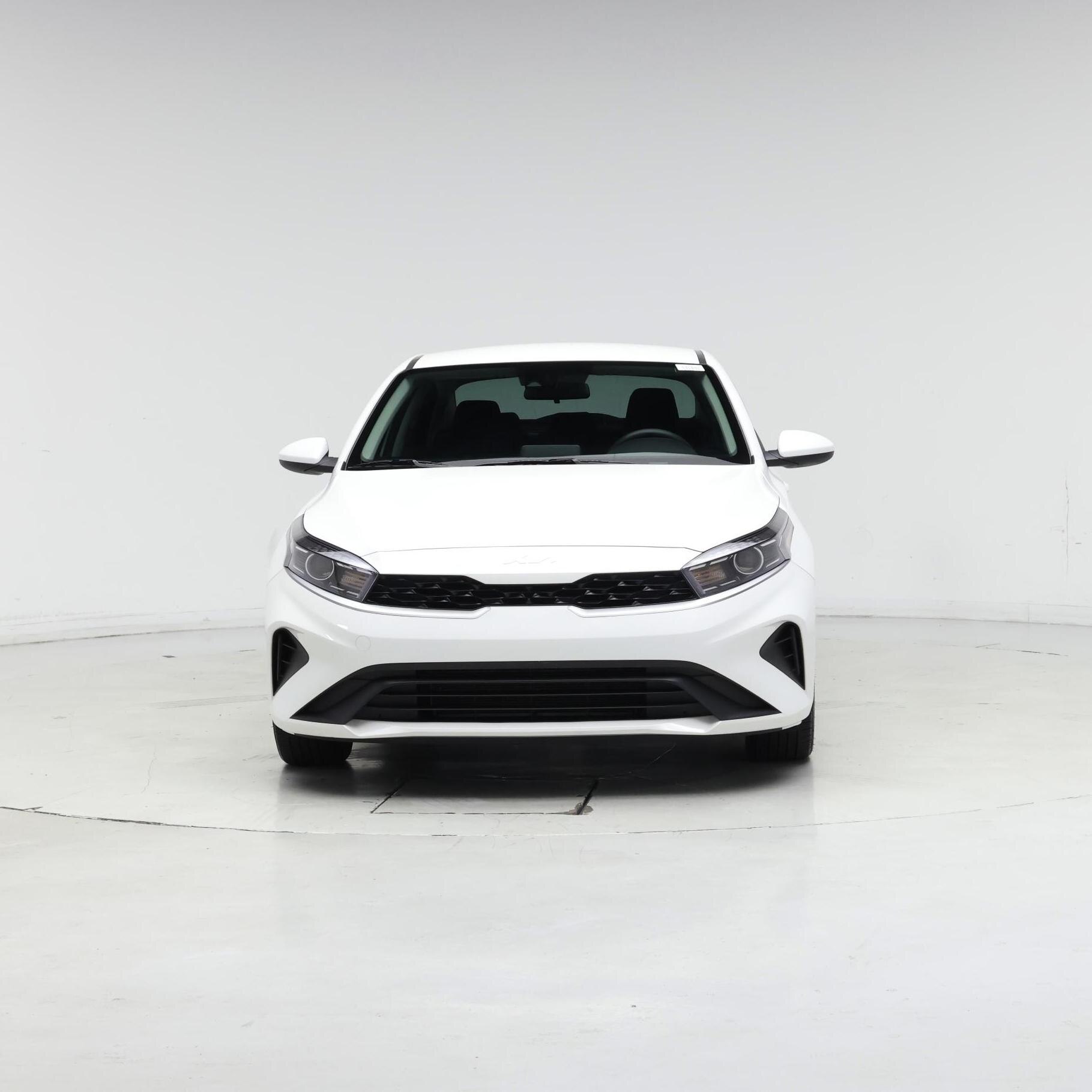 Thumbnail: 2023 Kia Forte - 5