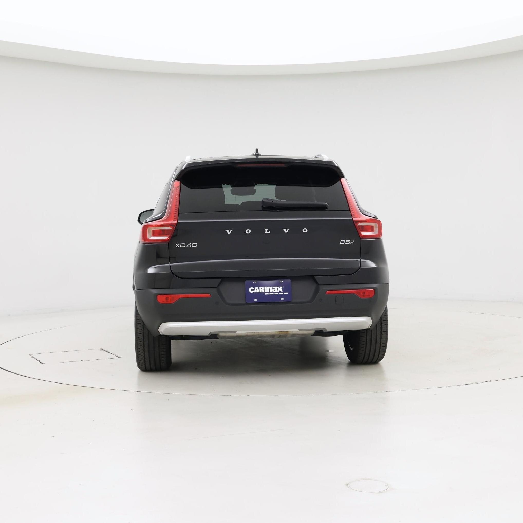 Thumbnail: 2025 Volvo XC40 - 6