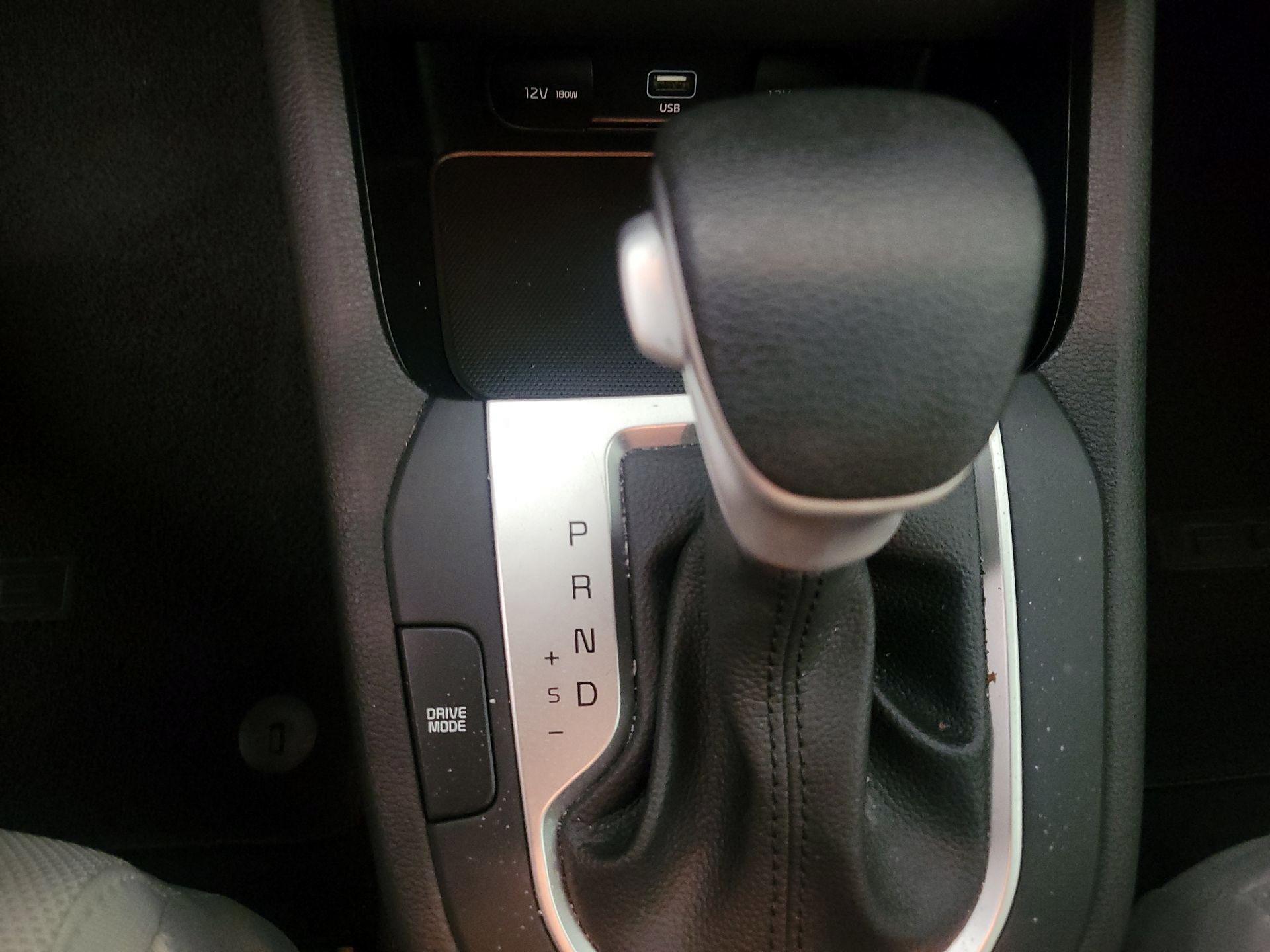 Thumbnail: 2023 Kia Forte - 17