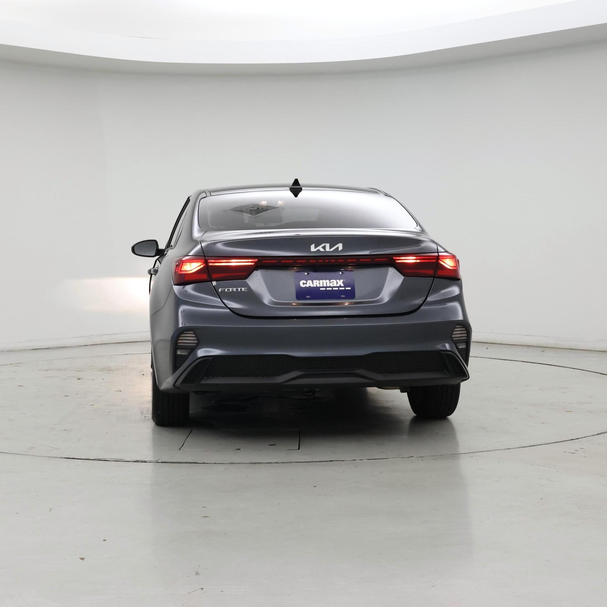 Thumbnail: 2023 Kia Forte - 6