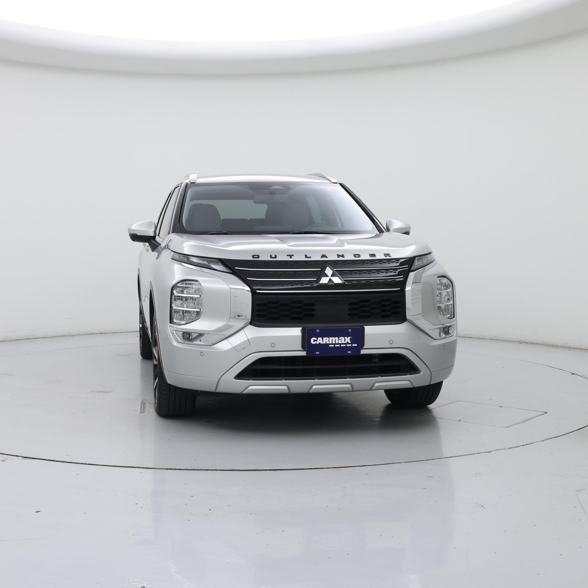 Thumbnail: 2023 Mitsubishi Outlander - 5