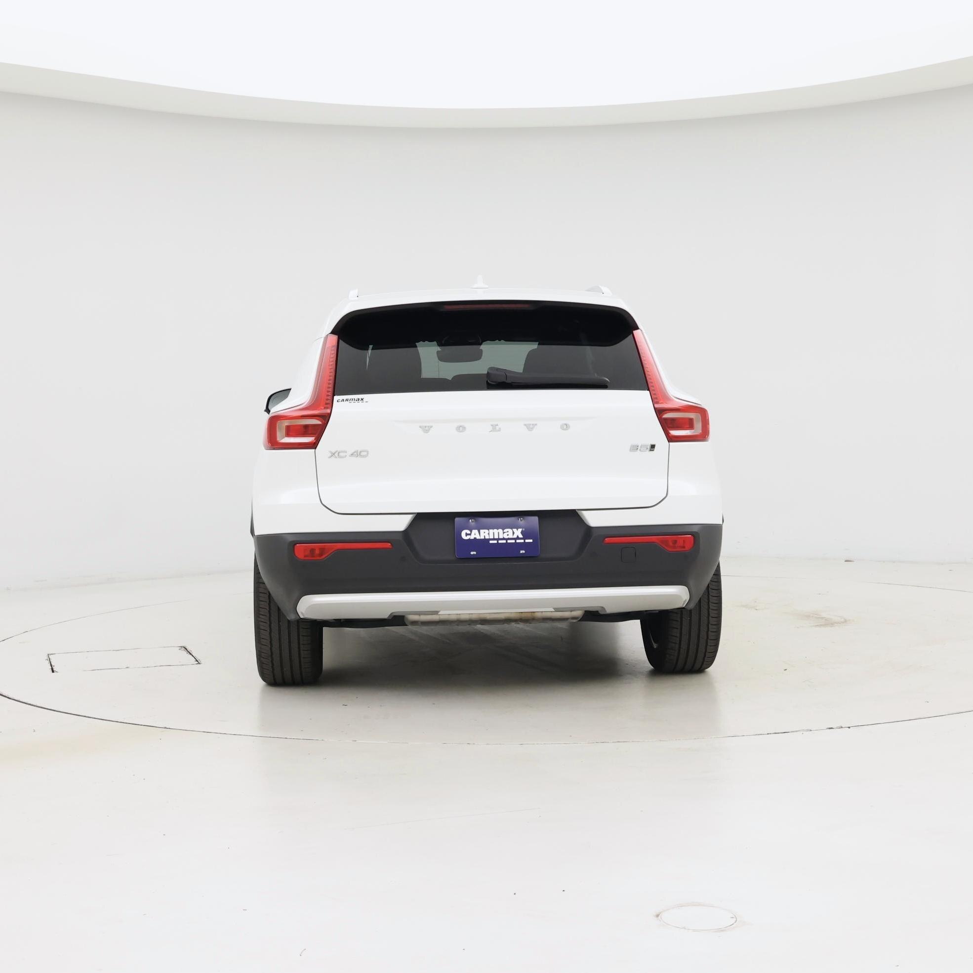 Thumbnail: 2025 Volvo XC40 - 6