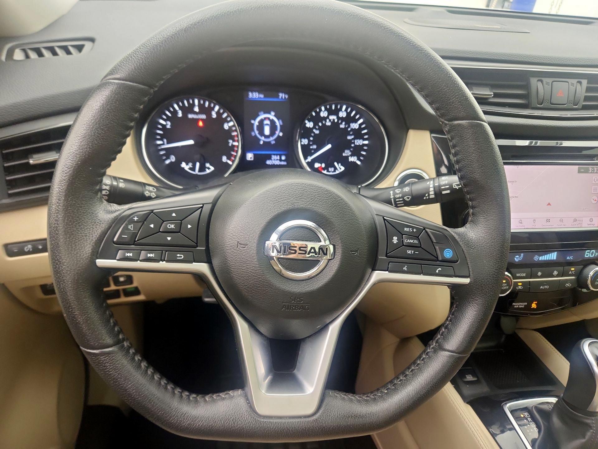 Thumbnail: 2020 Nissan Rogue - 10
