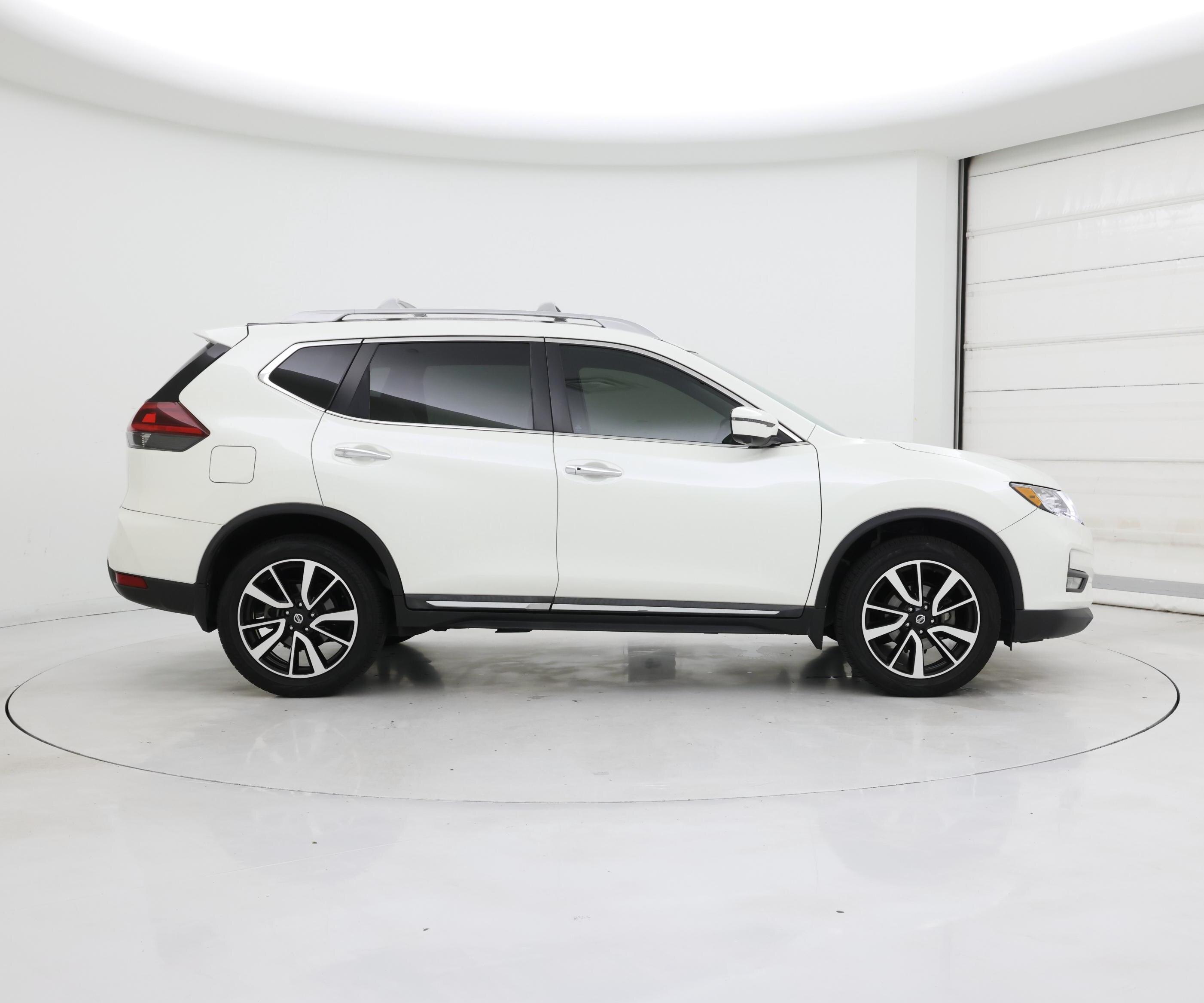 Thumbnail: 2020 Nissan Rogue - 7