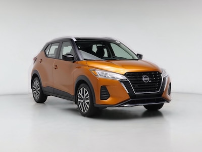 Orange 2023 Nissan Kicks SV
