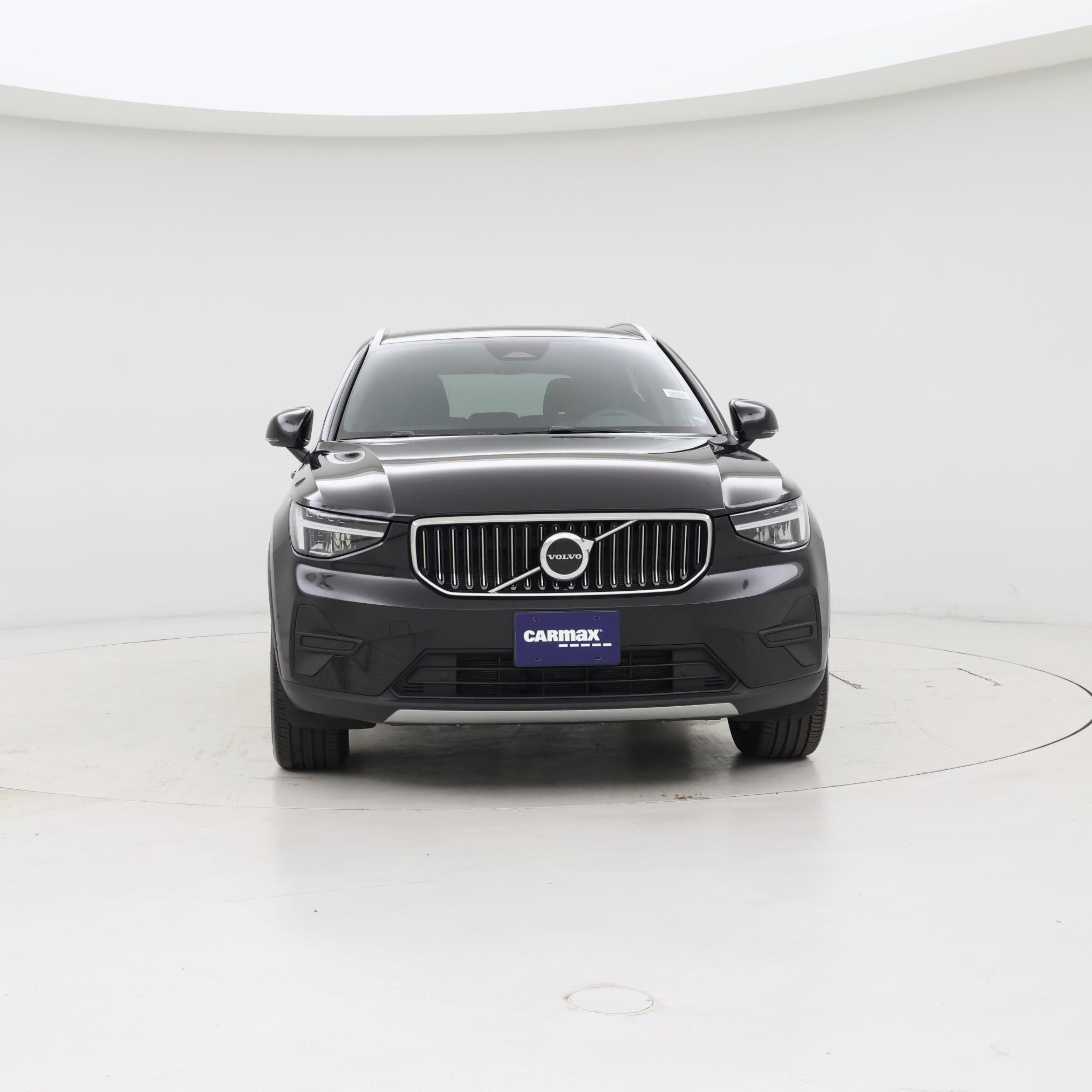 Thumbnail: 2025 Volvo XC40 - 5