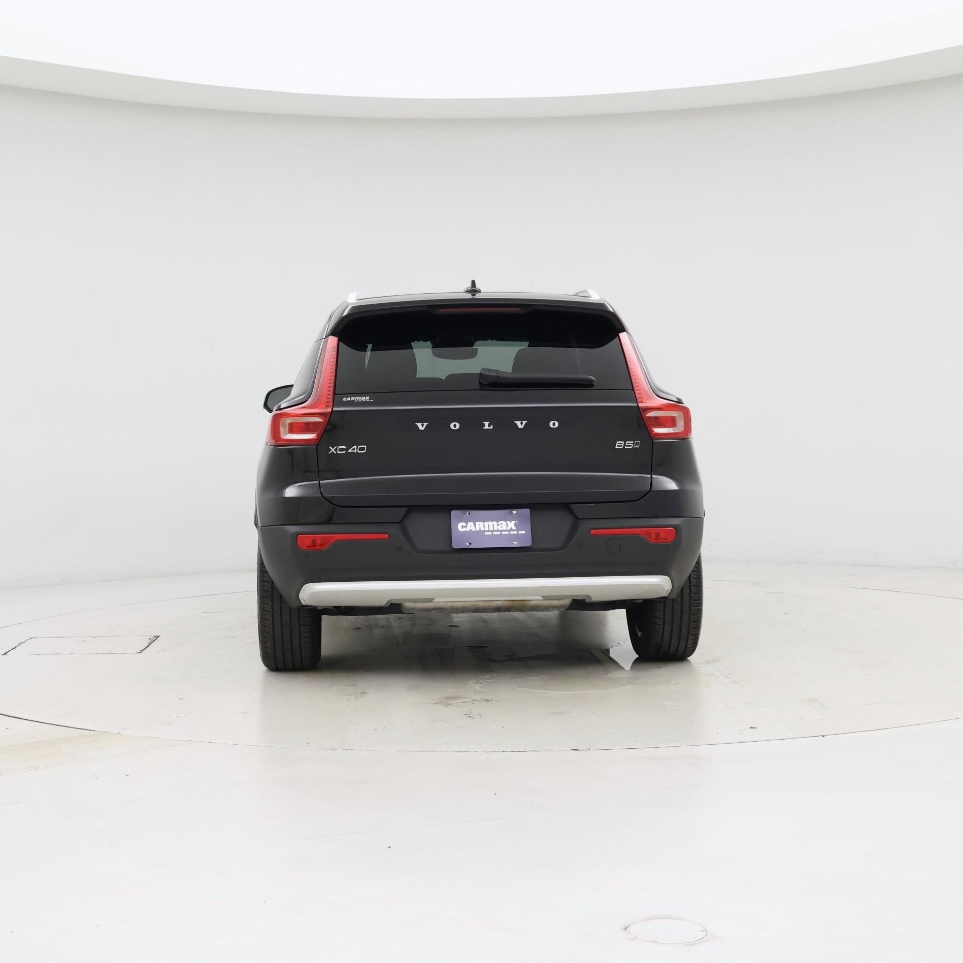 Thumbnail: 2025 Volvo XC40 - 6