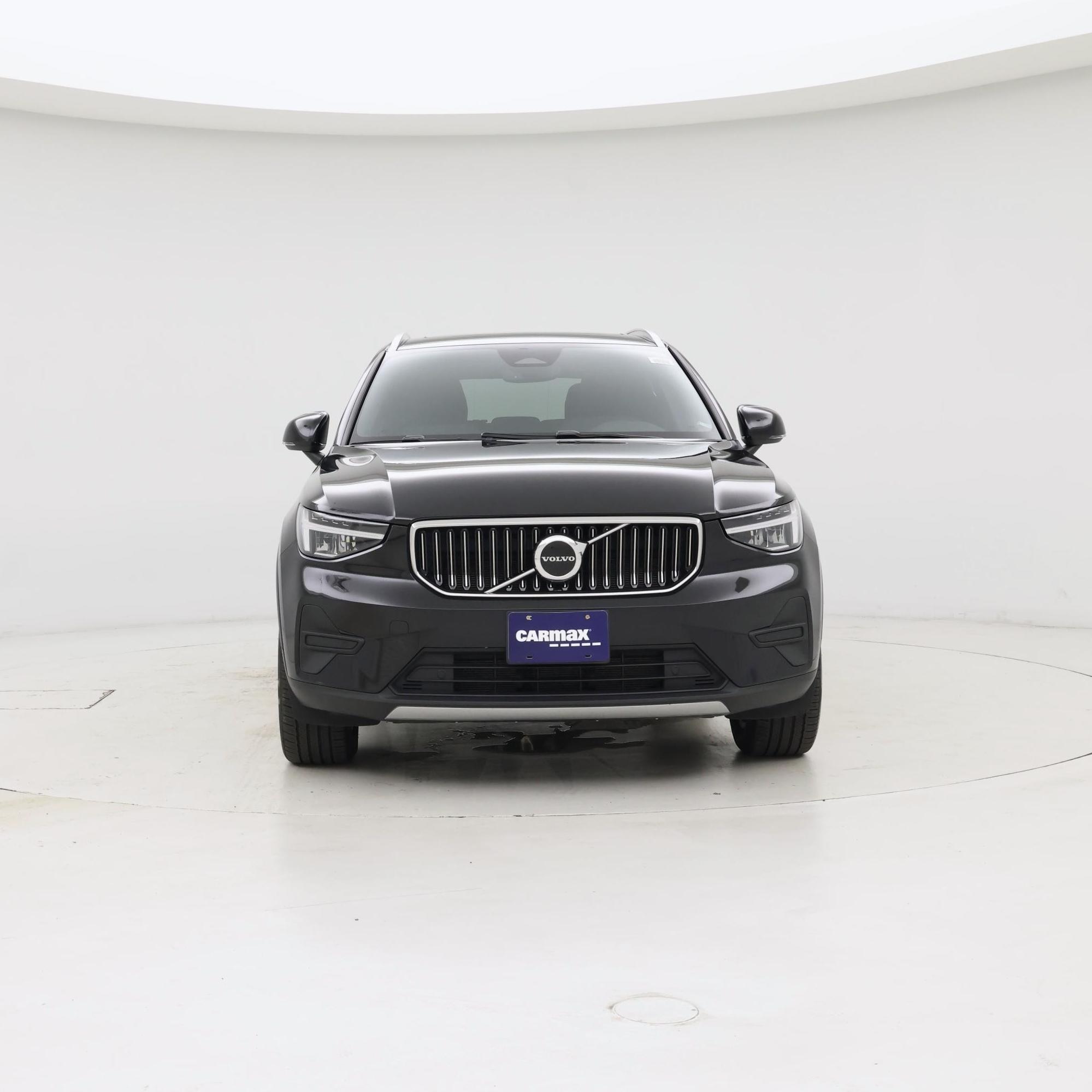 Thumbnail: 2025 Volvo XC40 - 5