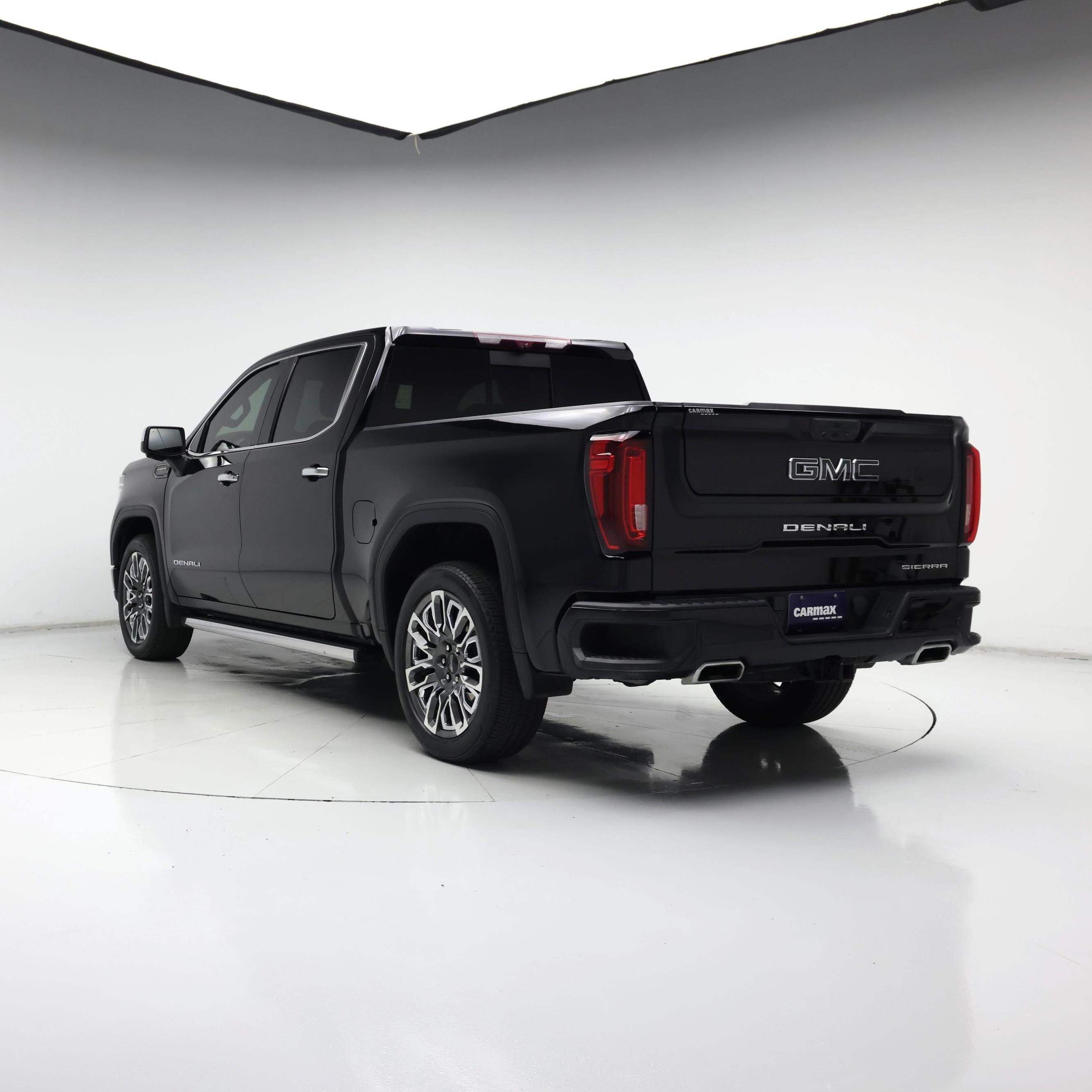 Thumbnail: 2023 GMC Sierra 1500 - 2
