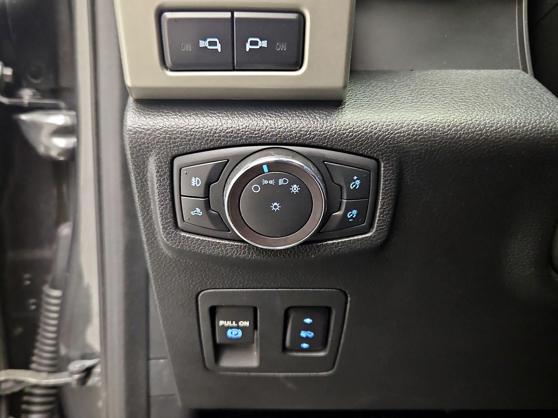 Thumbnail: 2020 Ford F-150 - 13