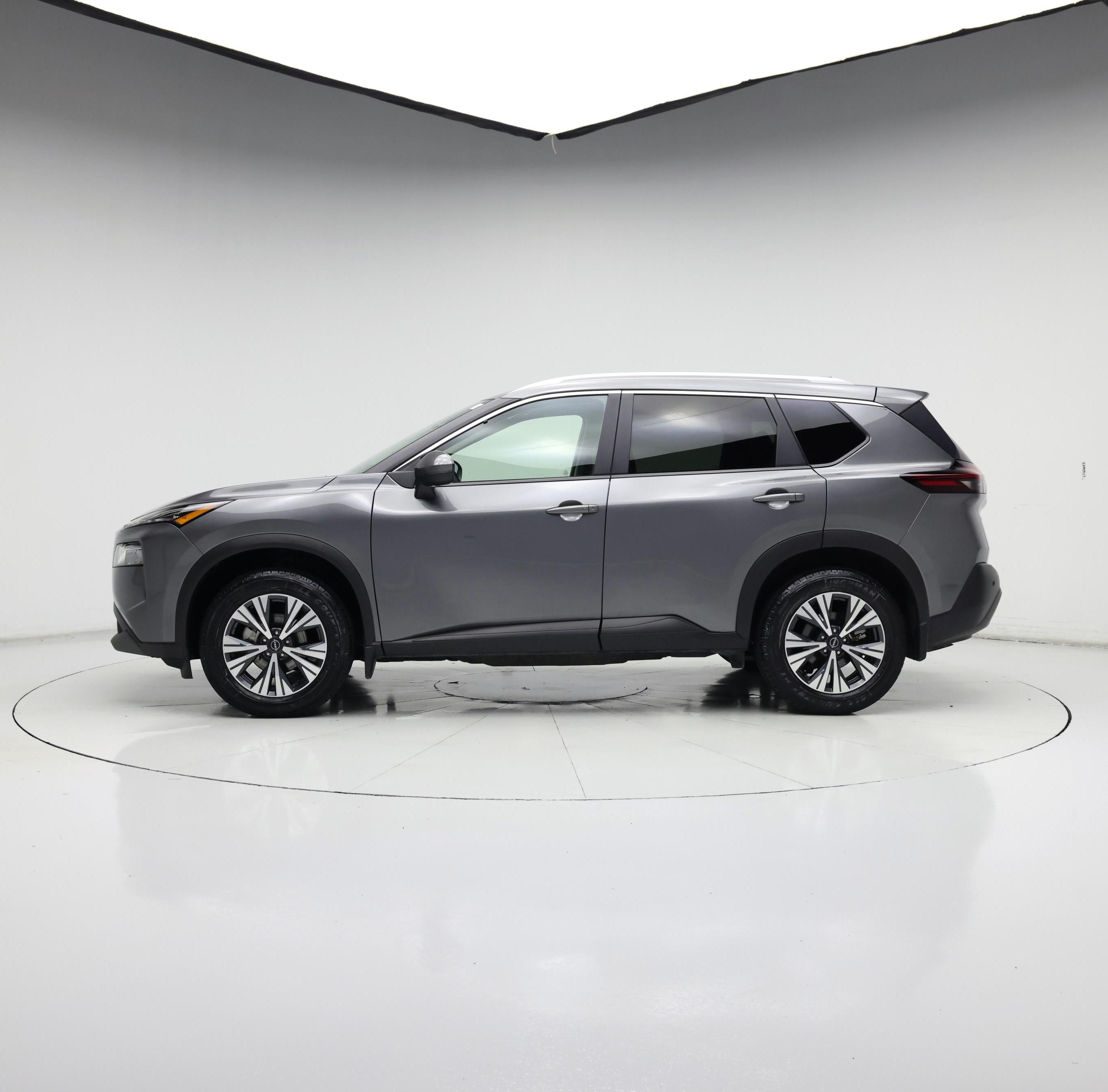 Thumbnail: 2022 Nissan Rogue - 3