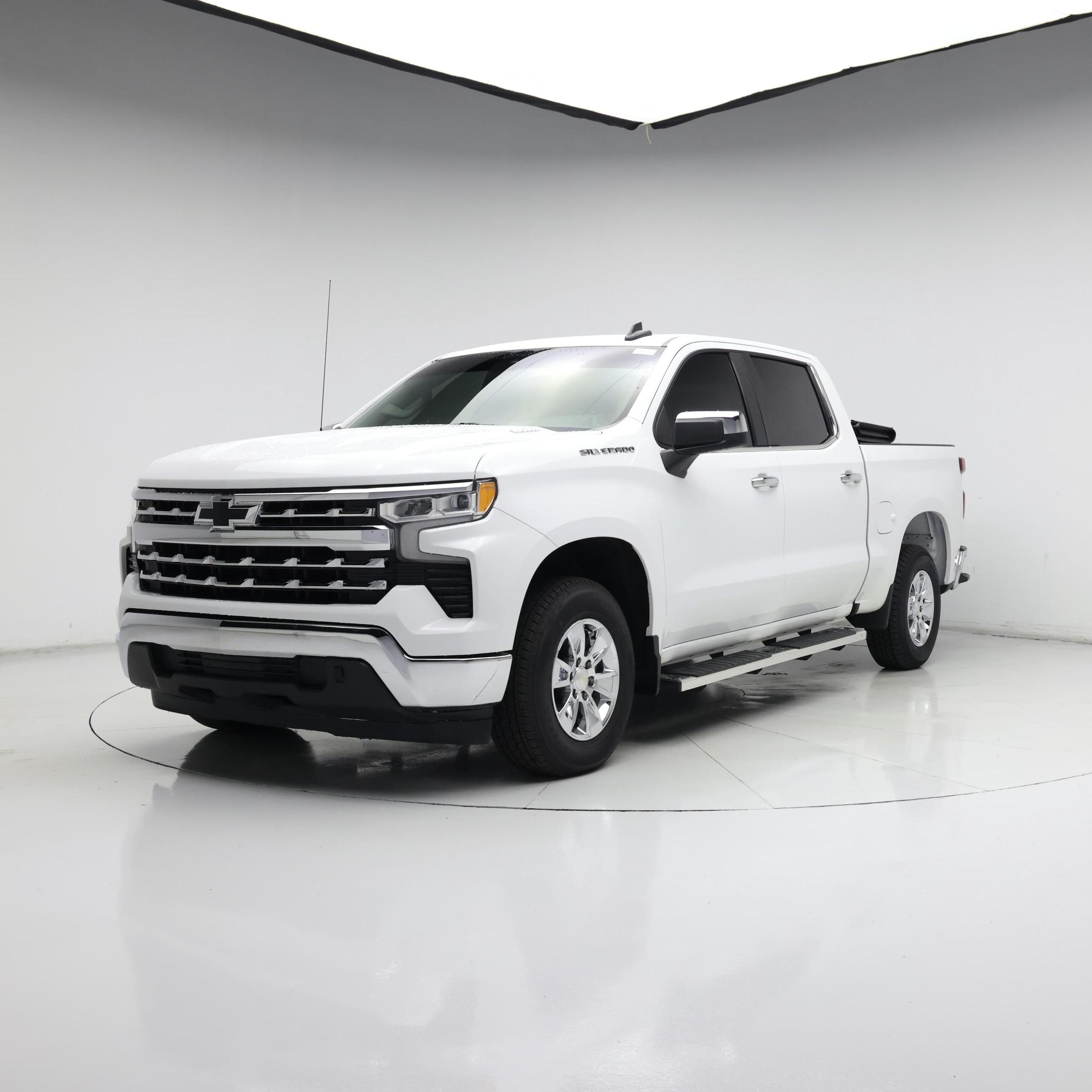 Thumbnail: 2023 Chevrolet Silverado 1500 - 4