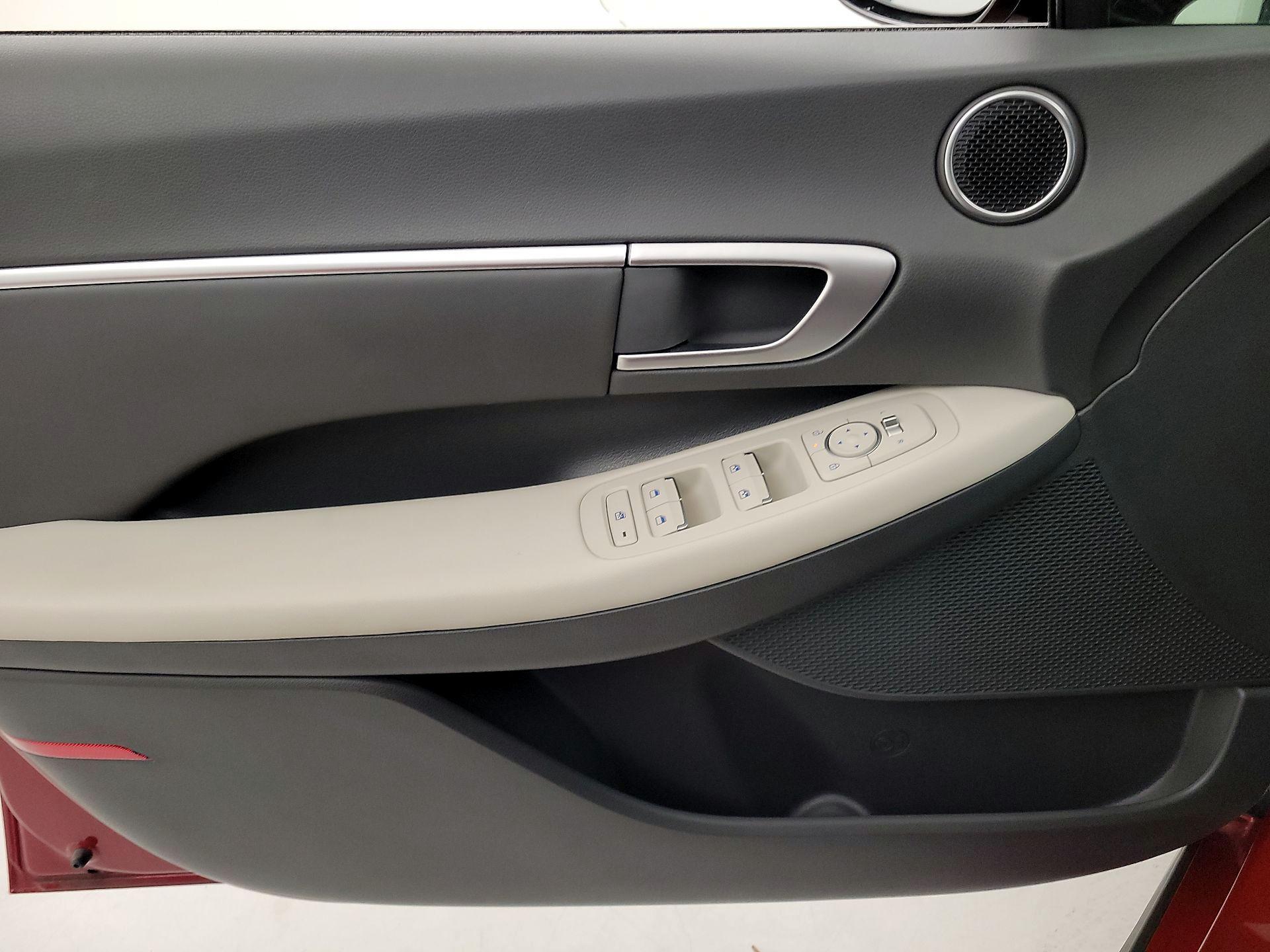 Thumbnail: 2024 Hyundai Sonata - 12